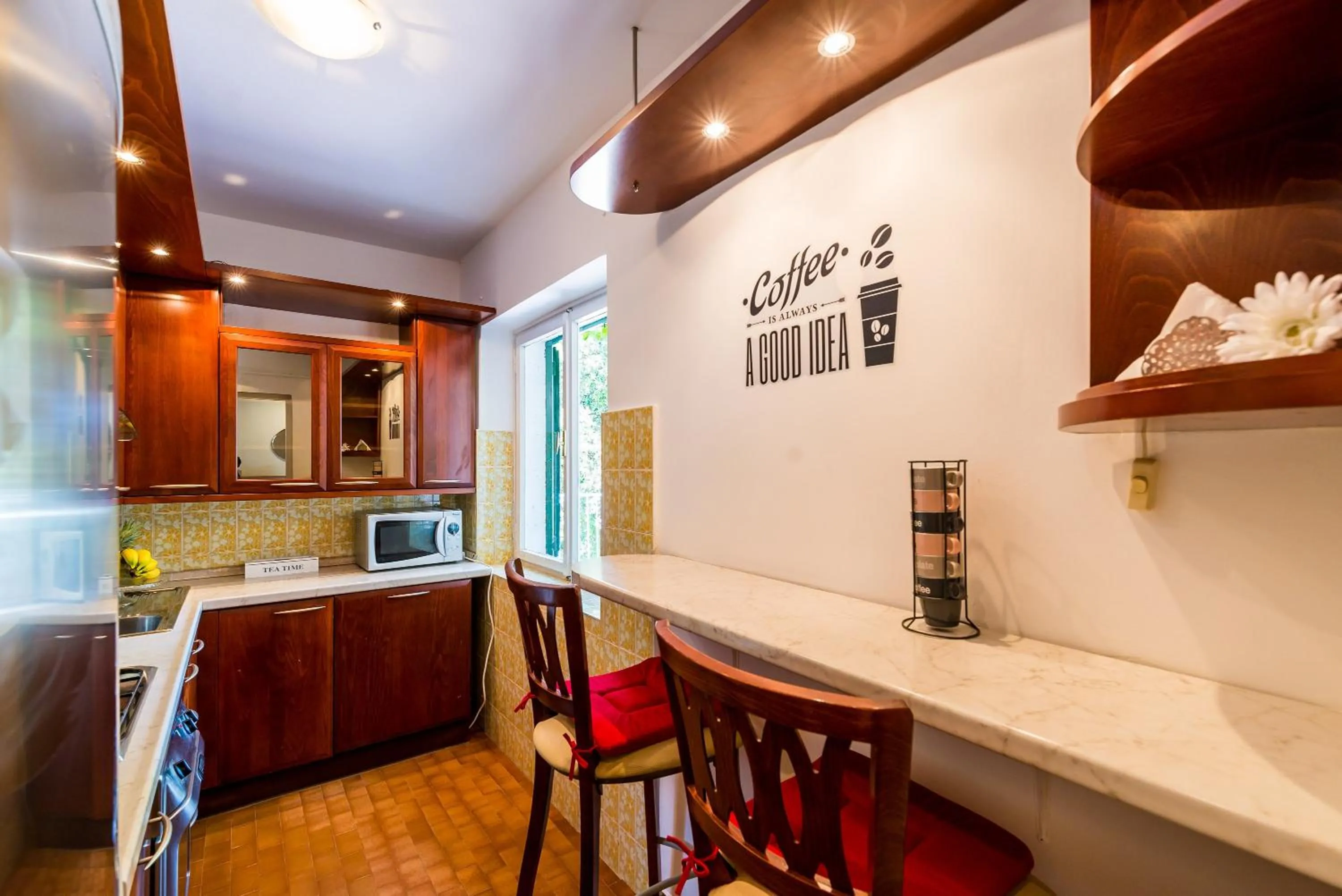 Apartment Valonija