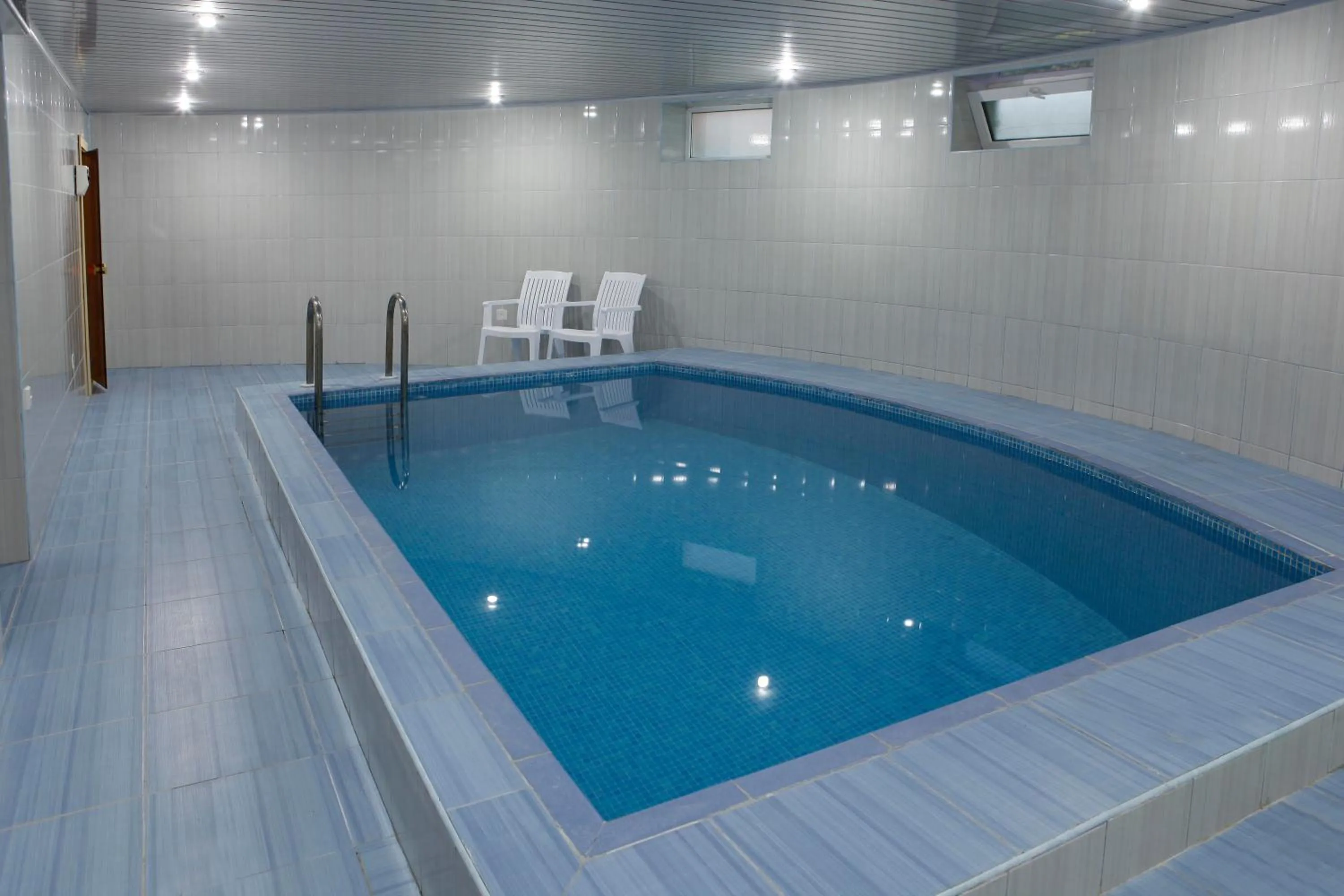 Swimming pool in Panorama Villa Lux Hotel