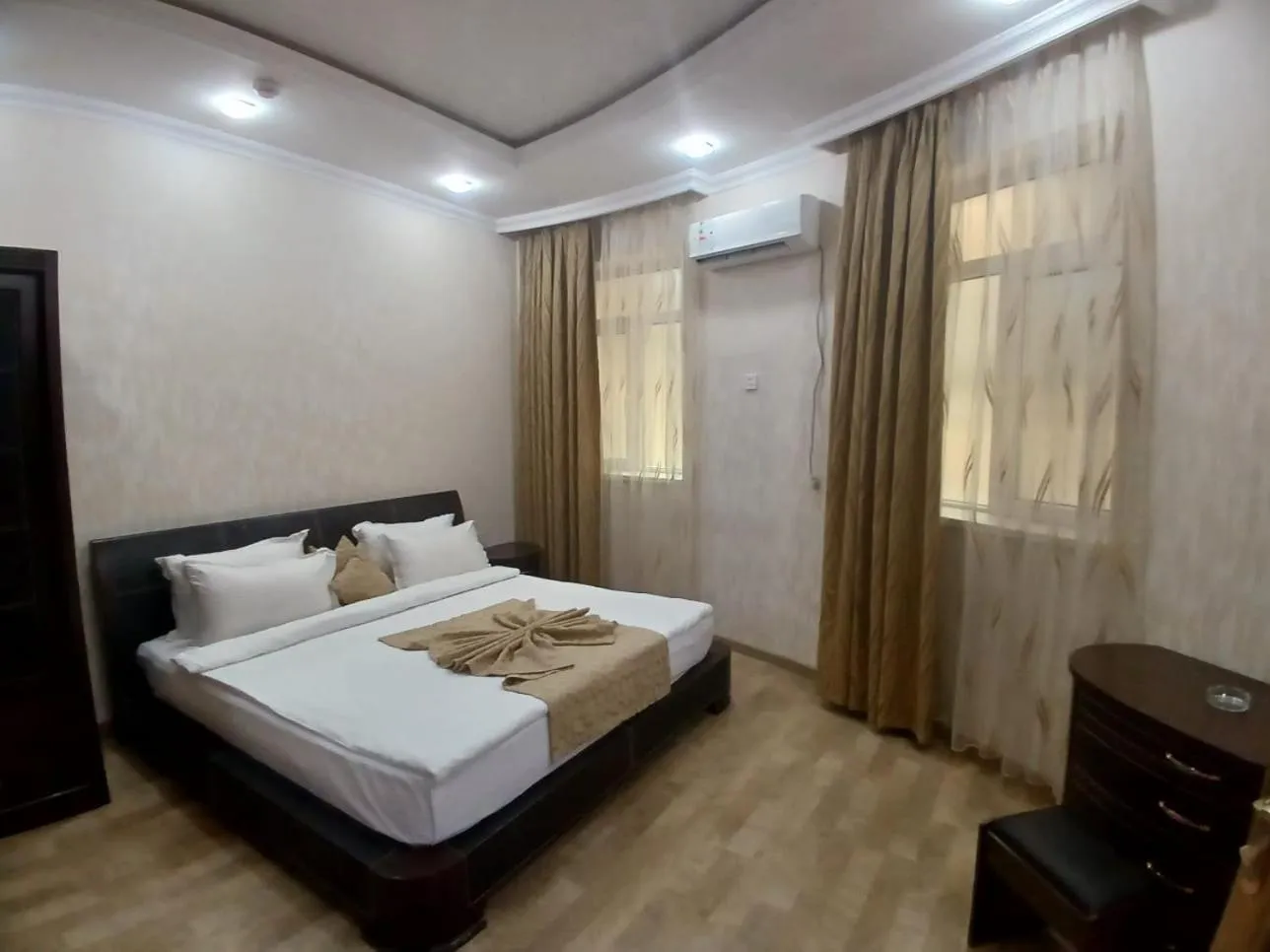 Photo of the whole room, Bed in Panorama Villa Lux Hotel