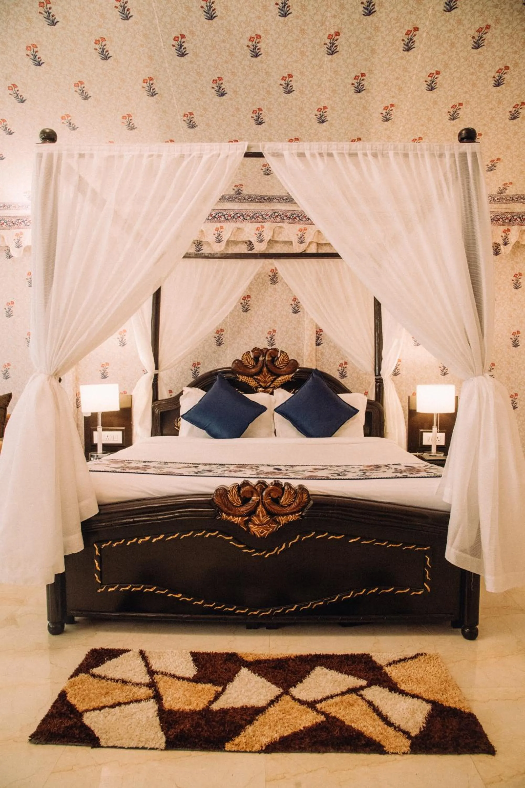 Bedroom, Bed in Rawai Luxury Tents Pushkar