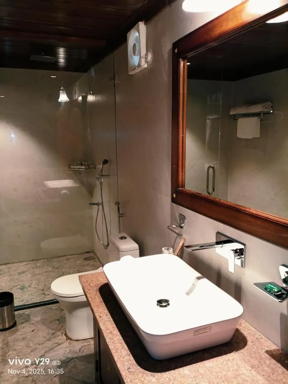 Bathroom in Rawai Luxury Tents Pushkar