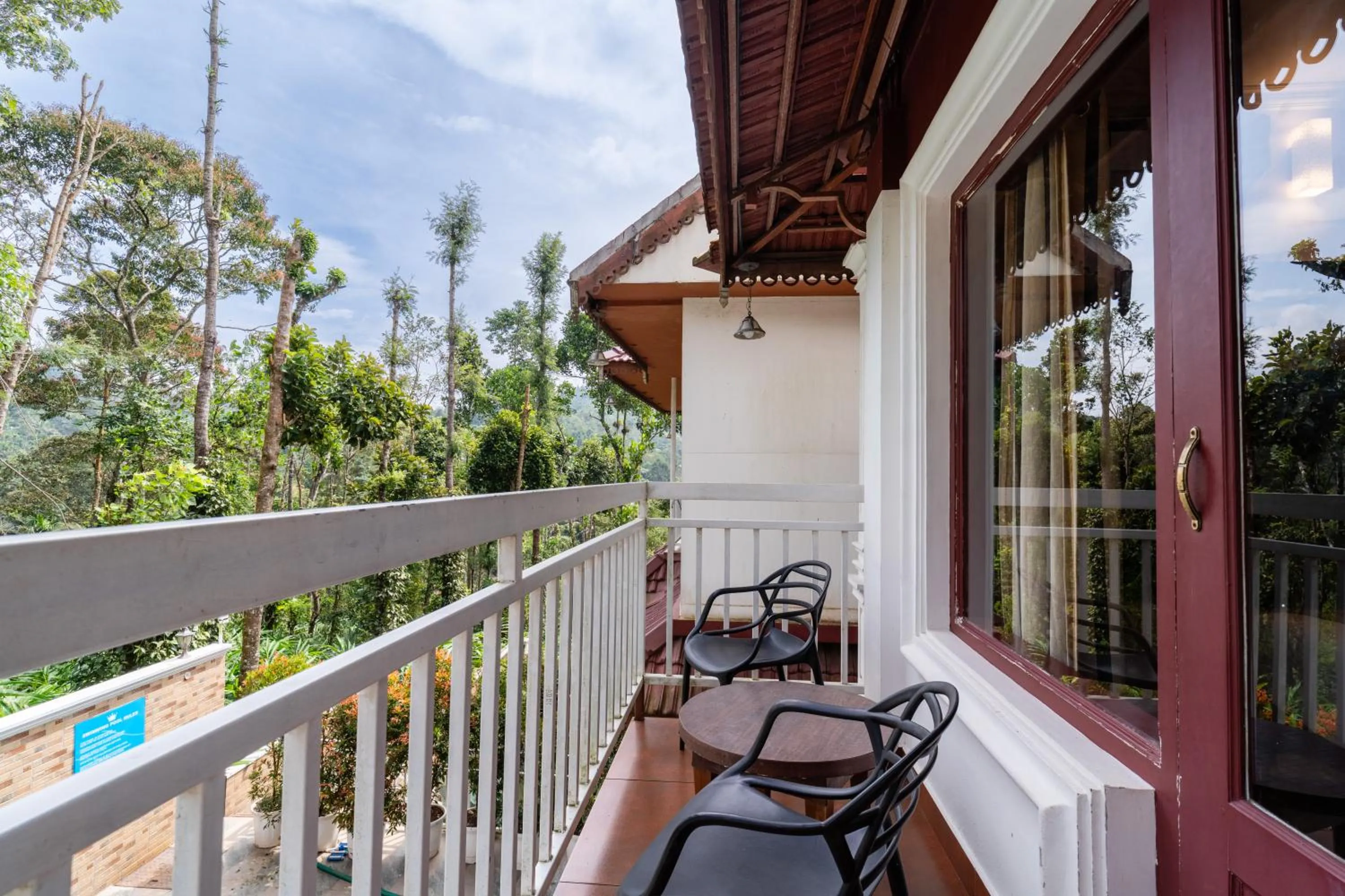 Crown Valley Thekkady