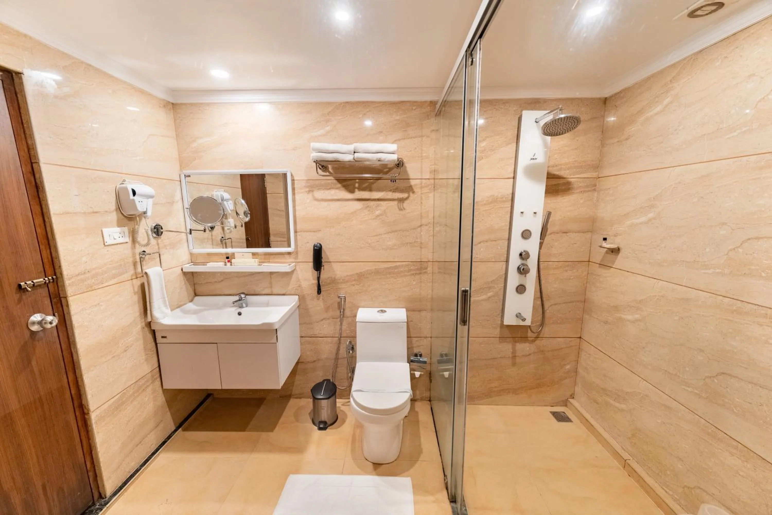 Crown Valley Thekkady