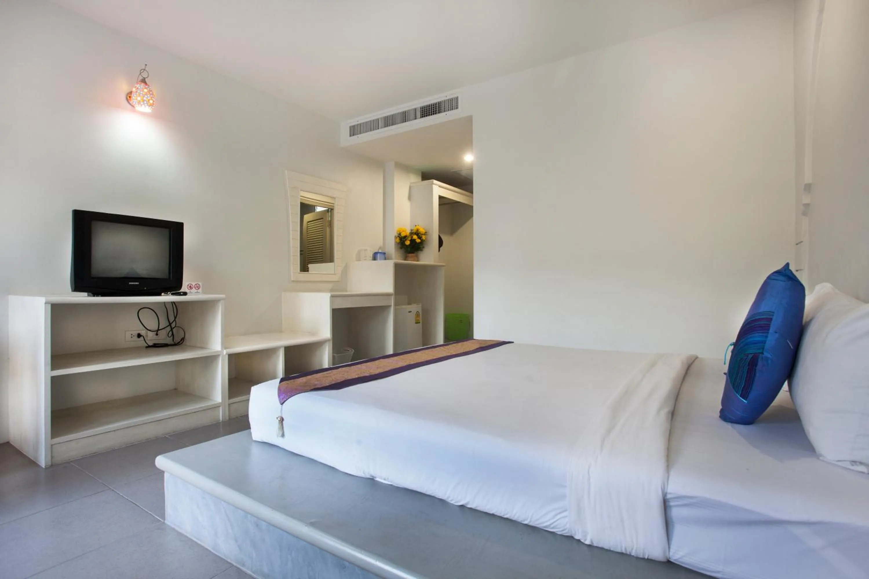 Mountain view, Bed in Dinar Lodge