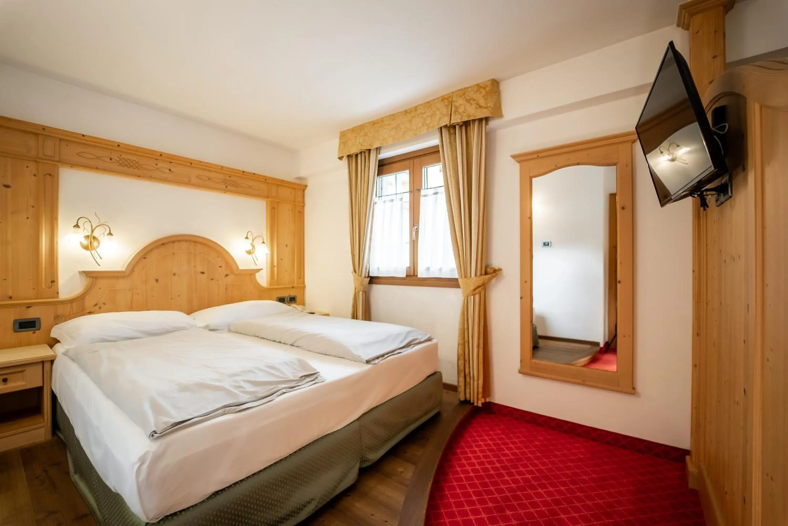 Double Room in Chalet Campiglio Imperiale Double Room in Chalet Campiglio Imperiale