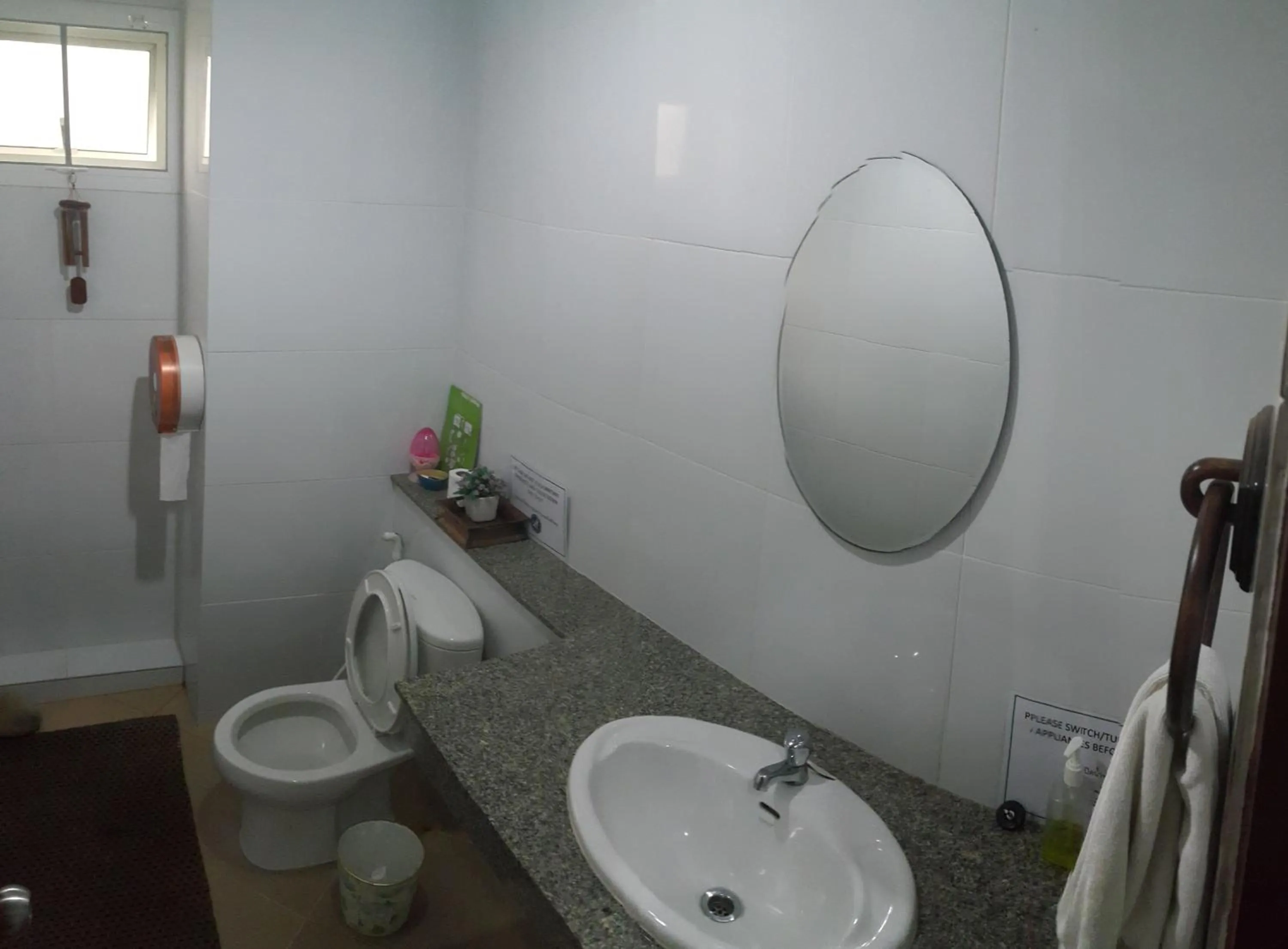 Toilet in Chatchada House