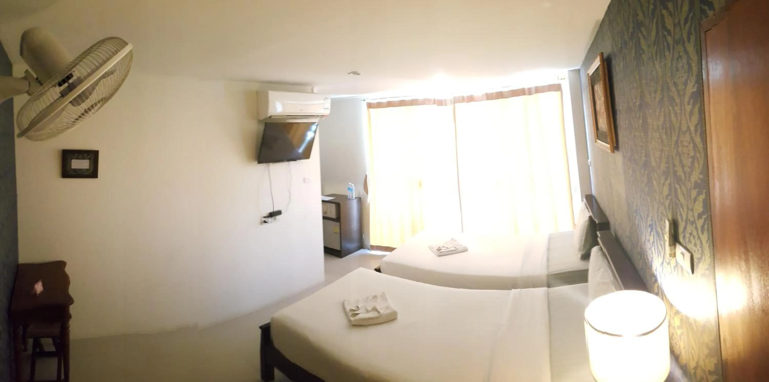TV and multimedia in Chatchada House