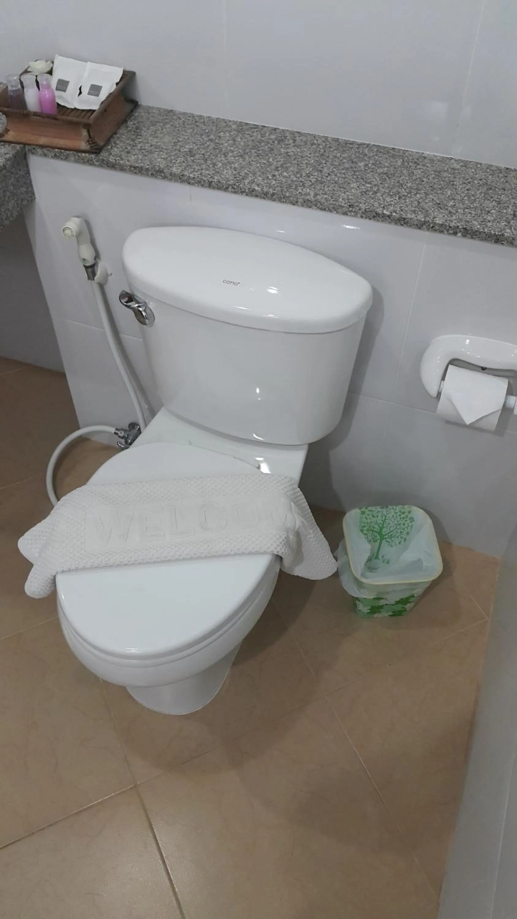 Toilet in Chatchada House