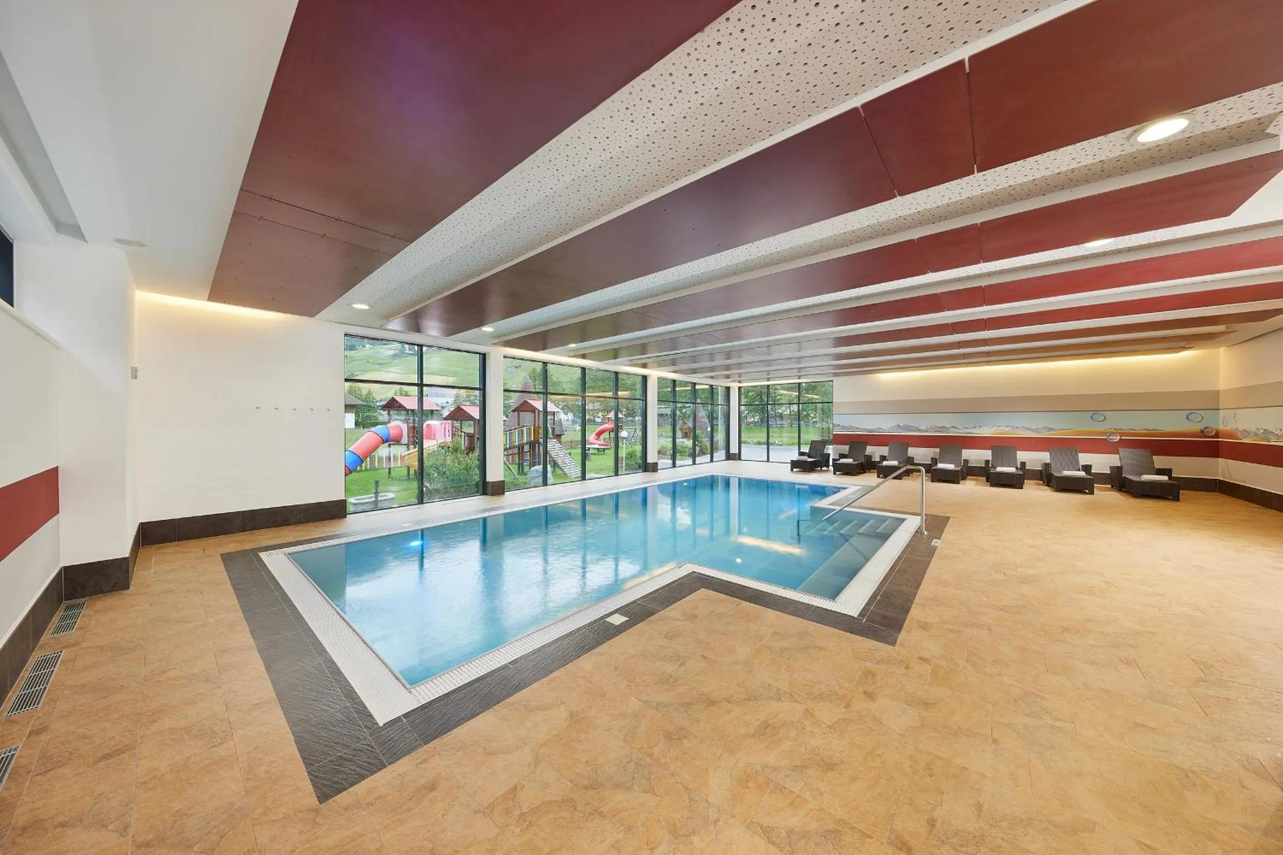 Swimming pool in Hotel Sunny Sölden