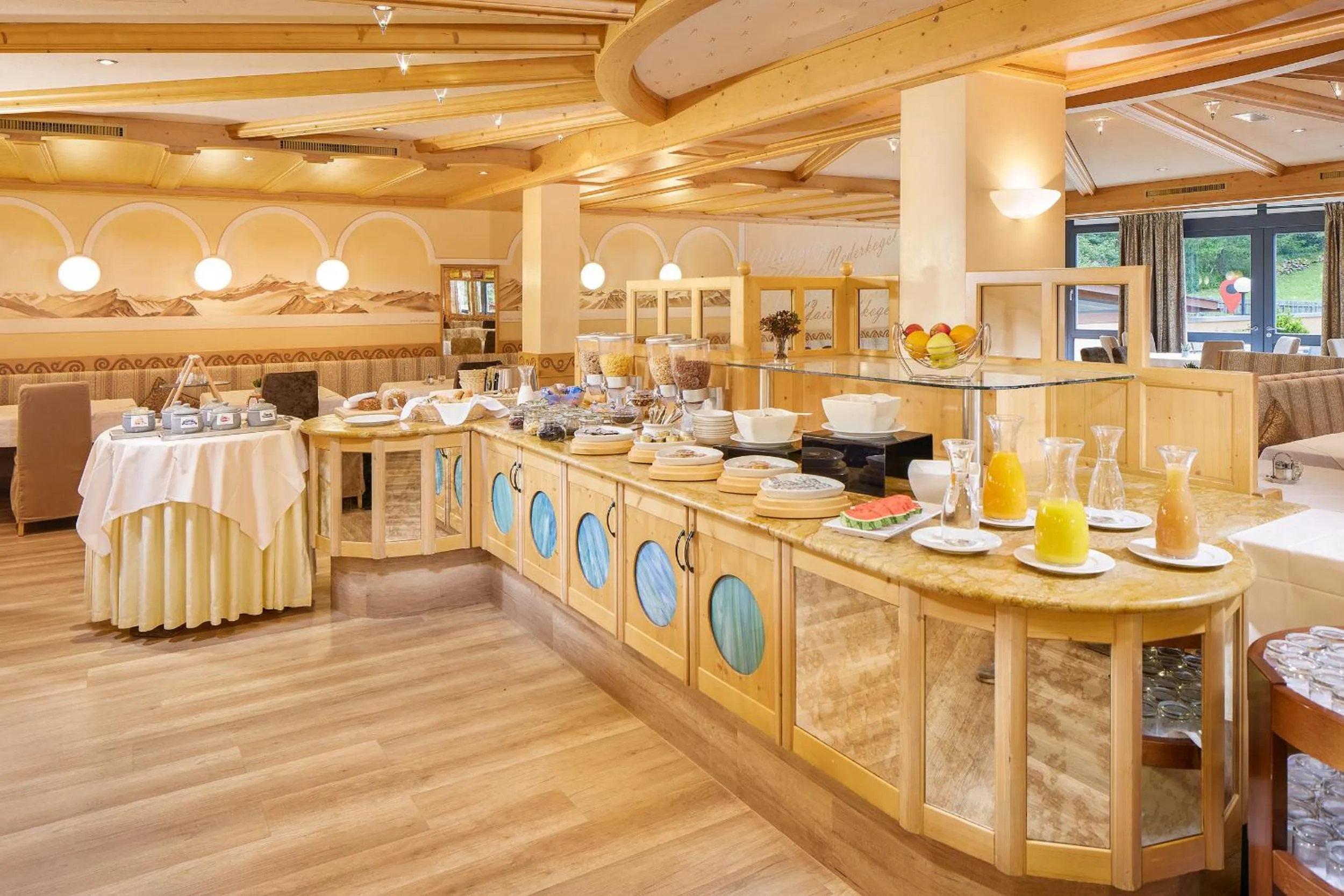 Restaurant/places to eat in Hotel Sunny Sölden