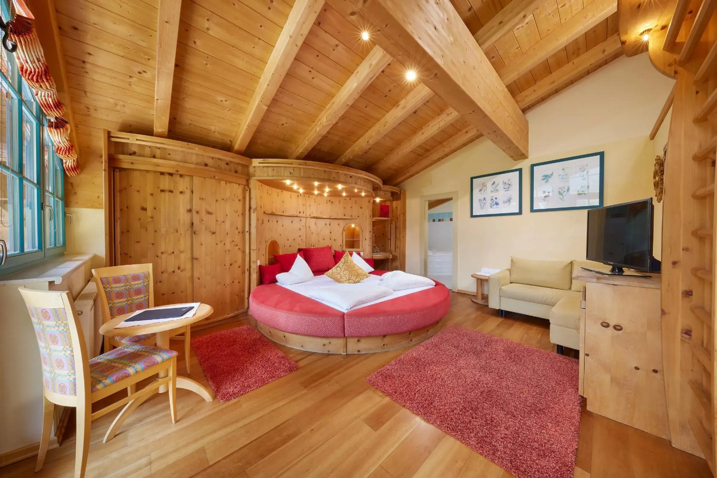 Deluxe Double Room in Hotel Sunny Sölden Deluxe Double Room in Hotel Sunny Sölden