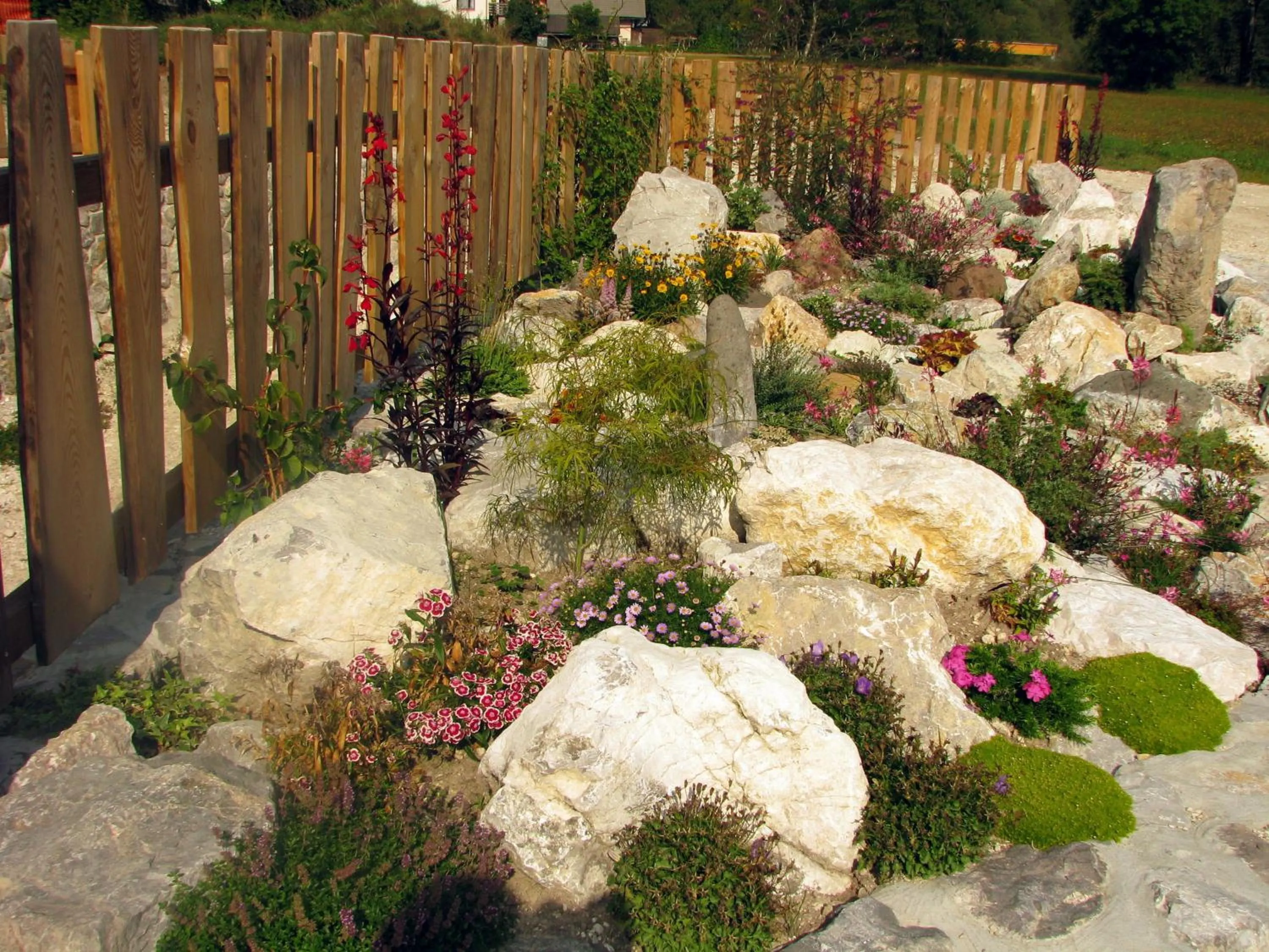 Spring in Rute Hotel and Apartments