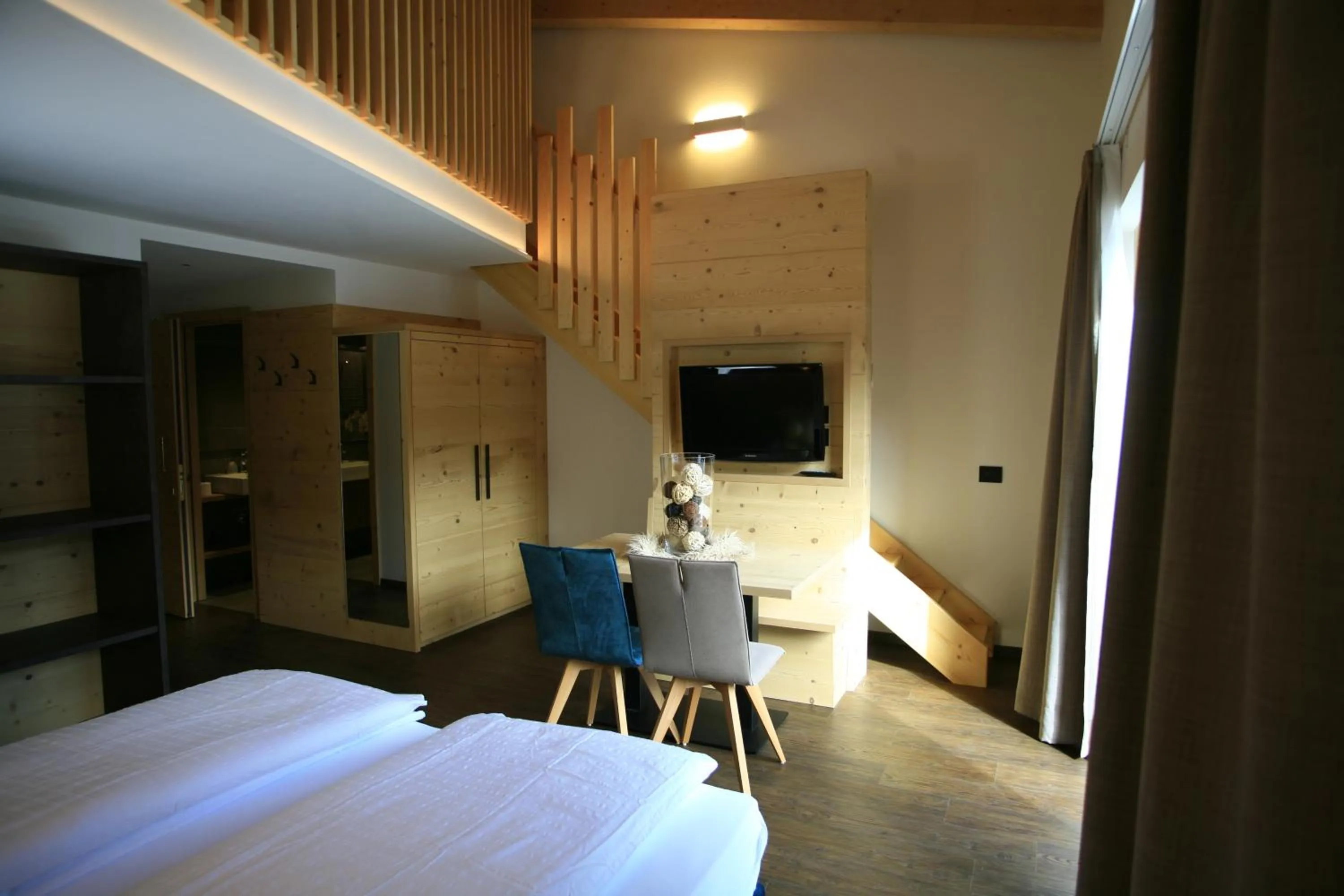 Bed in Alpen Hotel Vidi