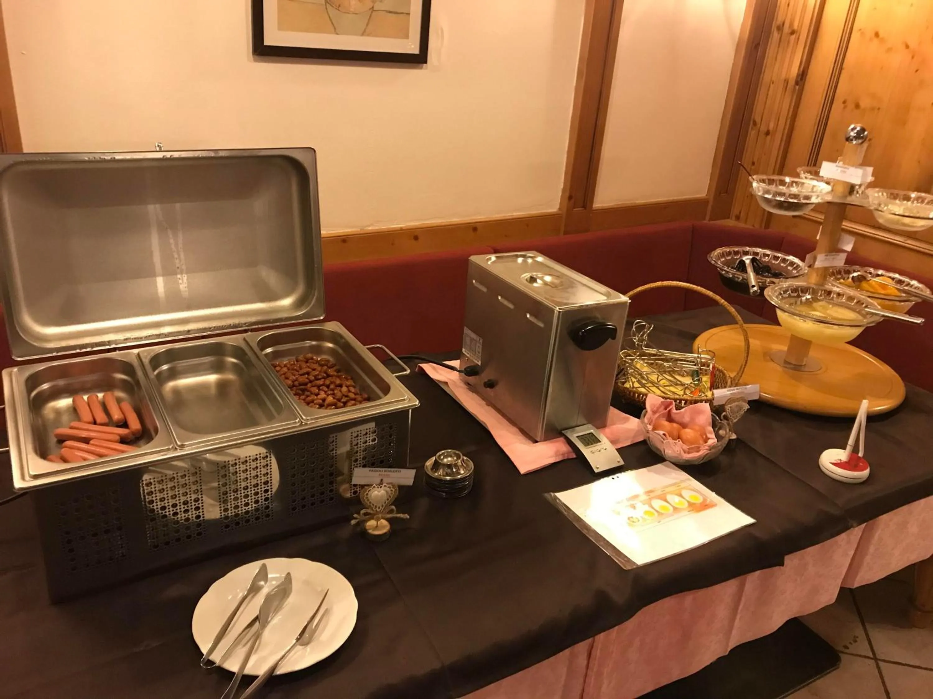 Breakfast in Alpen Hotel Vidi