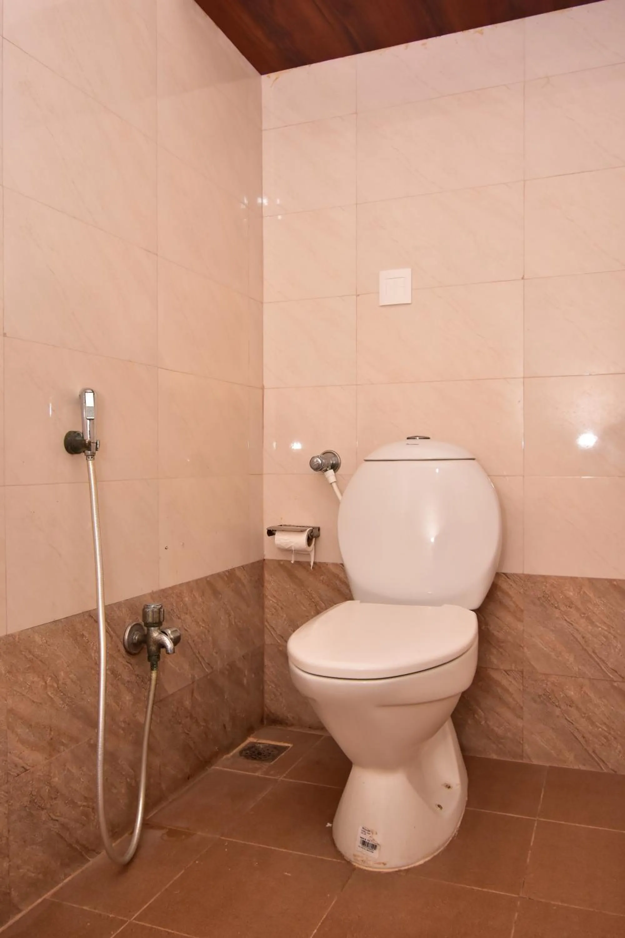 Toilet in Bon Stay Inn