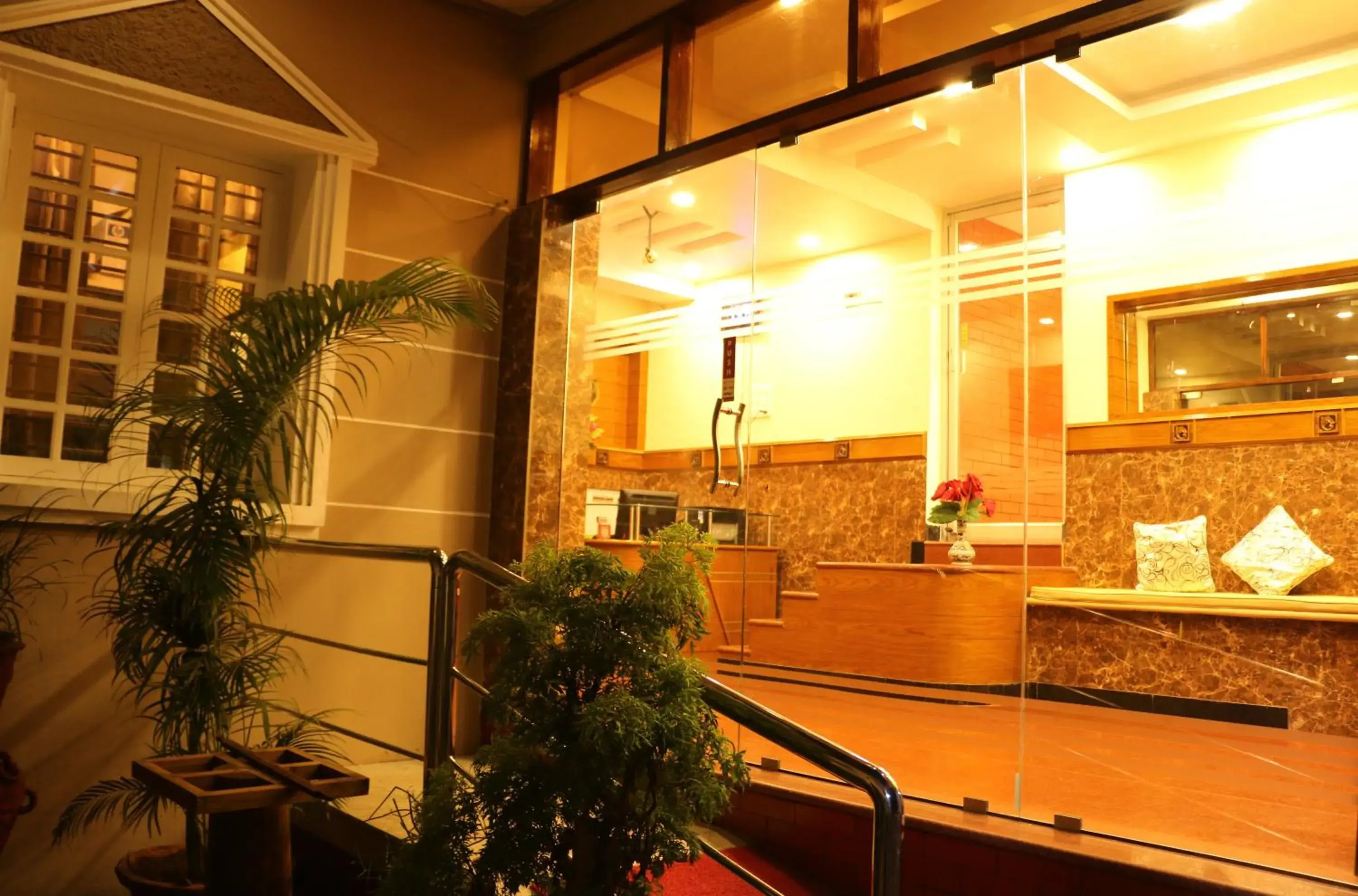 Facade/entrance in Bon Stay Inn Facade/entrance in Bon Stay Inn