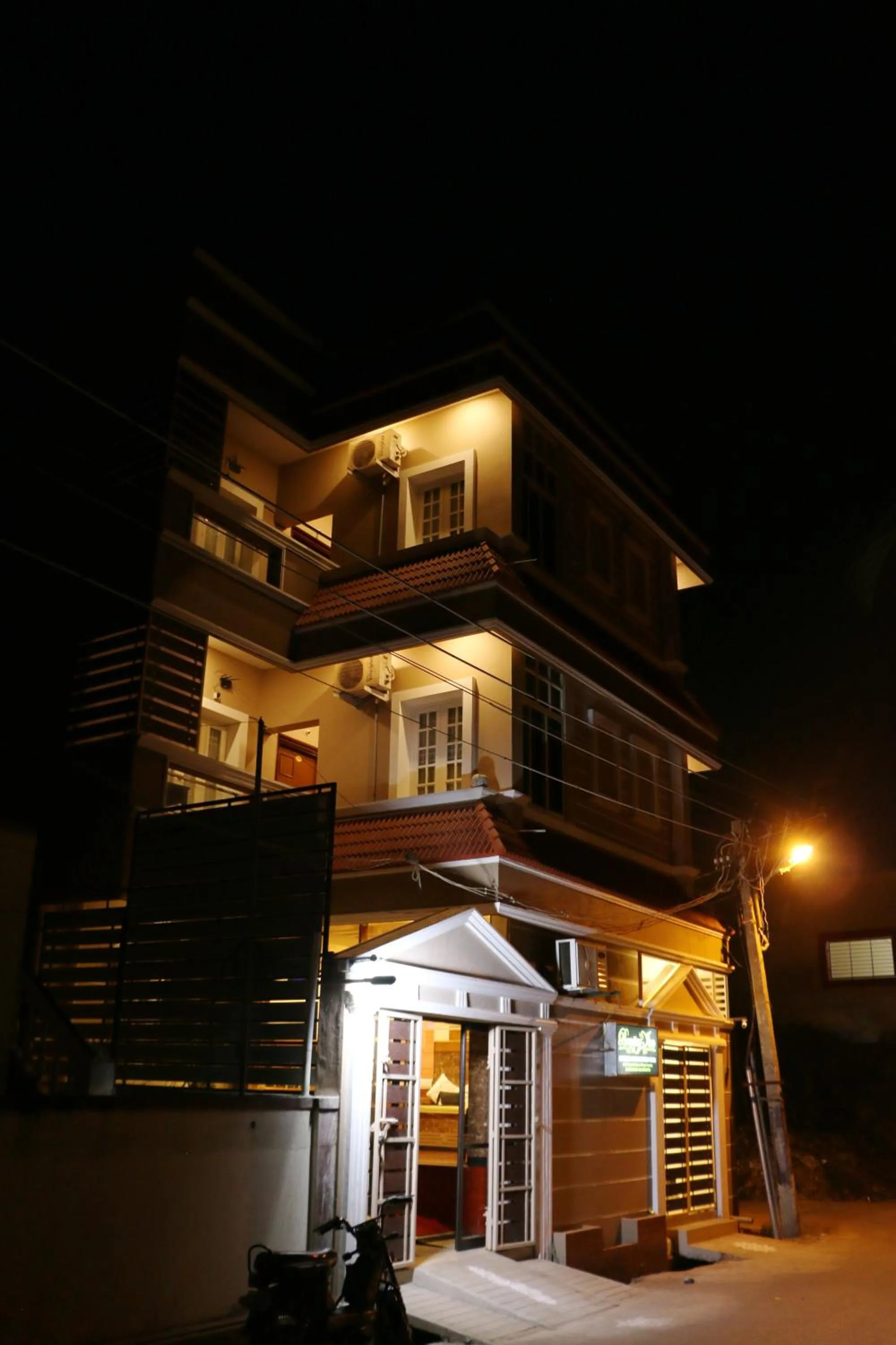 Property building in Bon Stay Inn