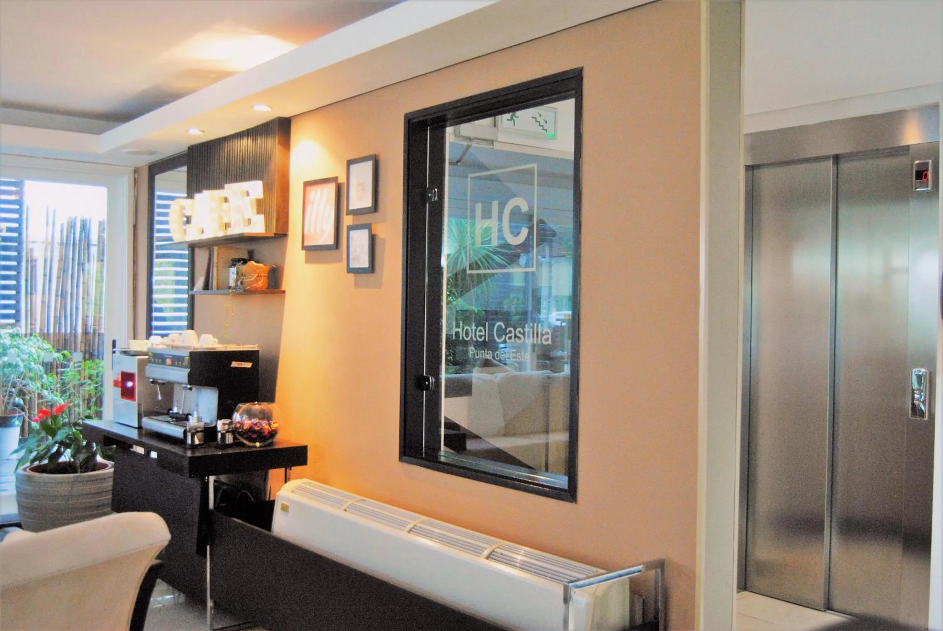 Property building in Hotel Castilla