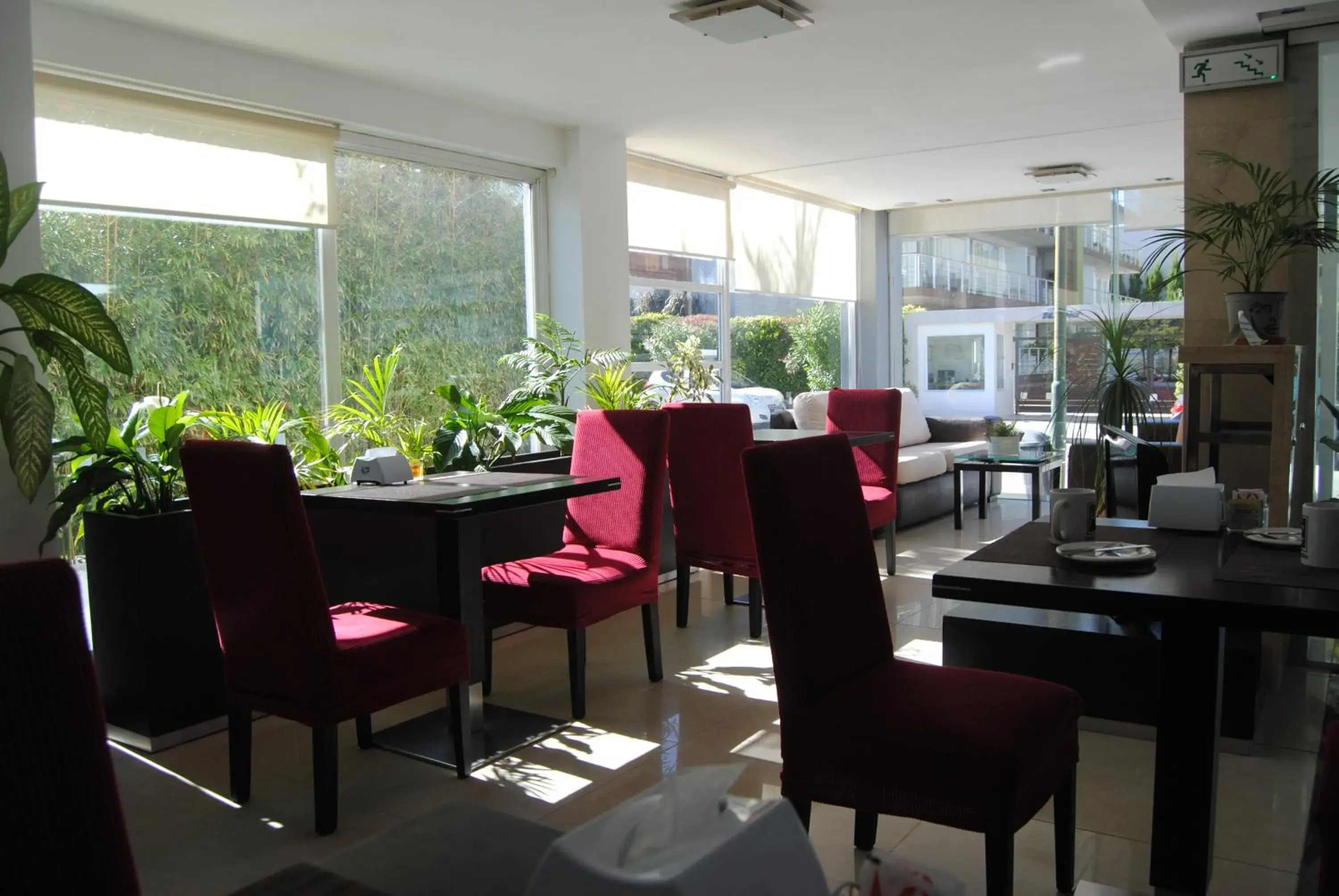 Lounge or bar in Hotel Castilla Lounge or bar in Hotel Castilla