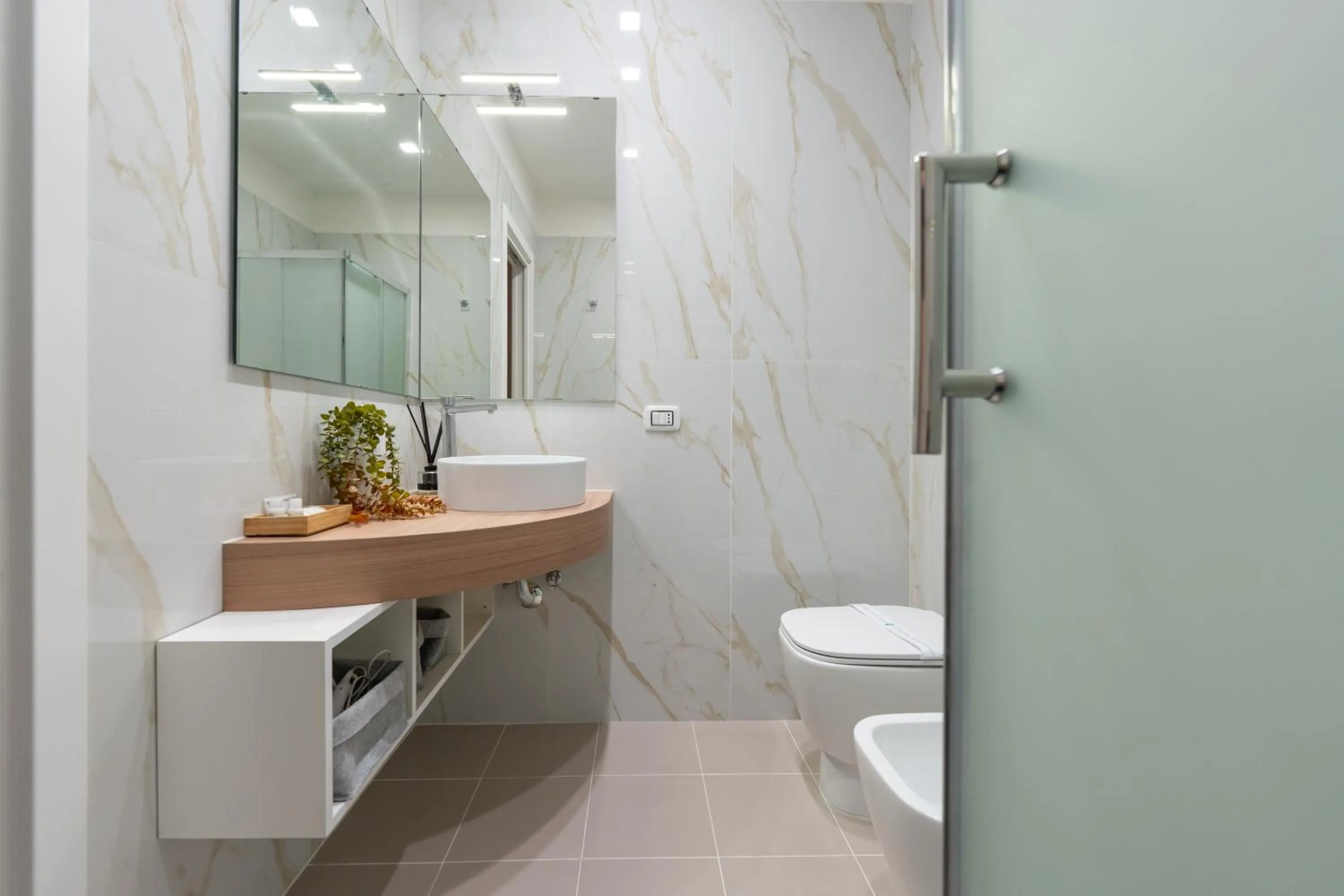 Toilet in Palazzo Della Porta