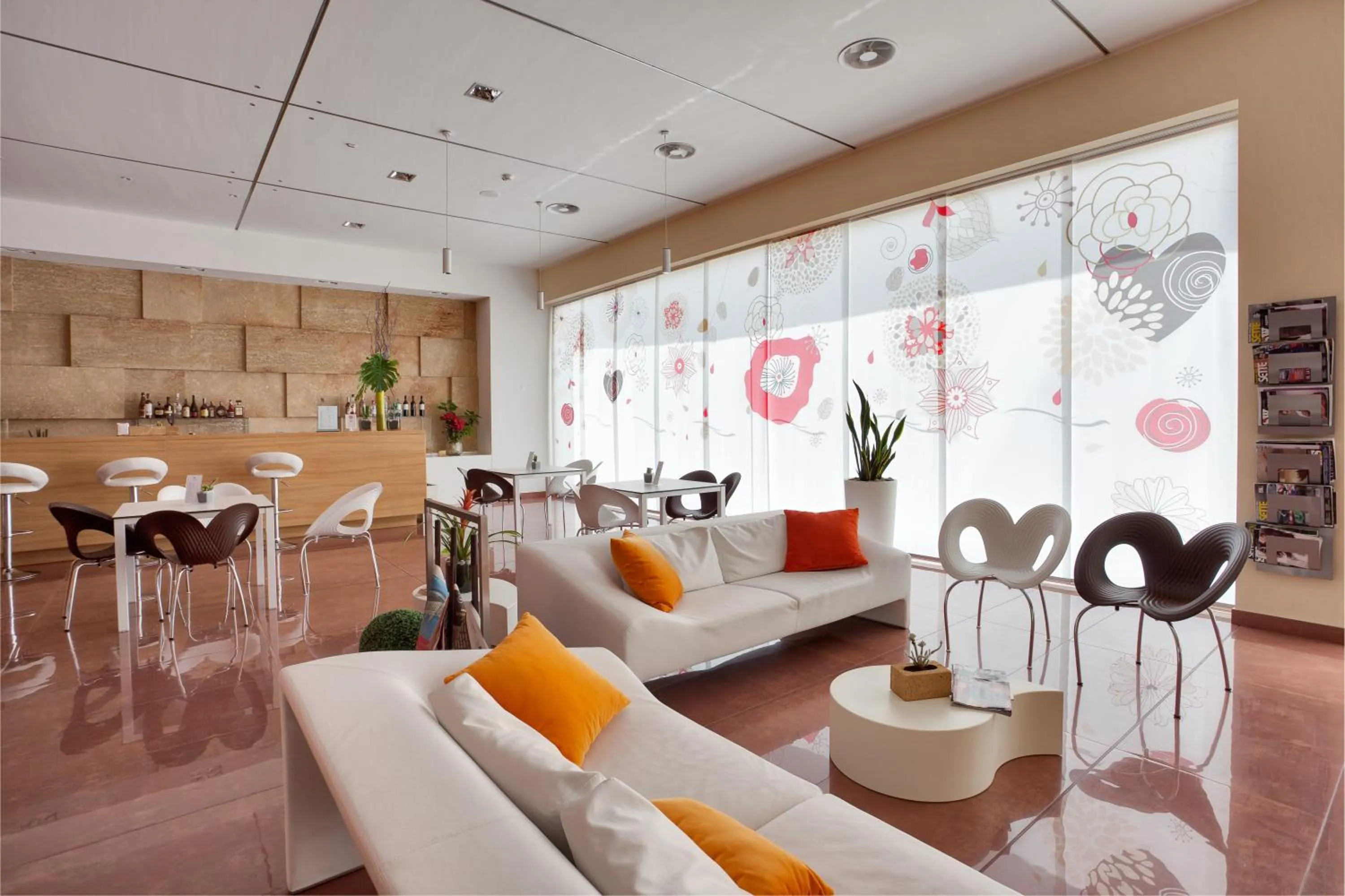 Lounge or bar in Best Western Plus Leone di Messapia Hotel & Conference