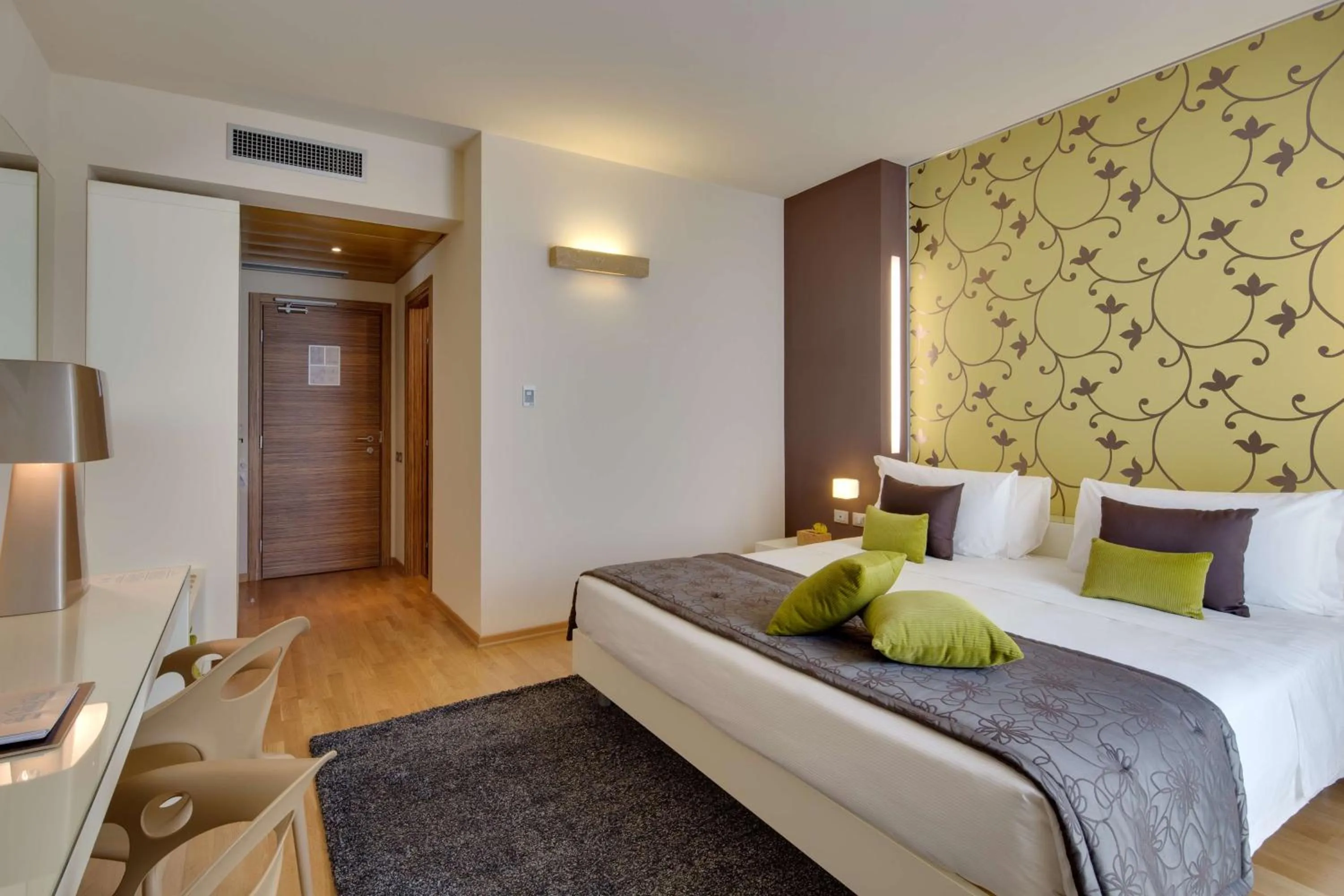 Photo of the whole room, Bed in Best Western Plus Leone di Messapia Hotel & Conference