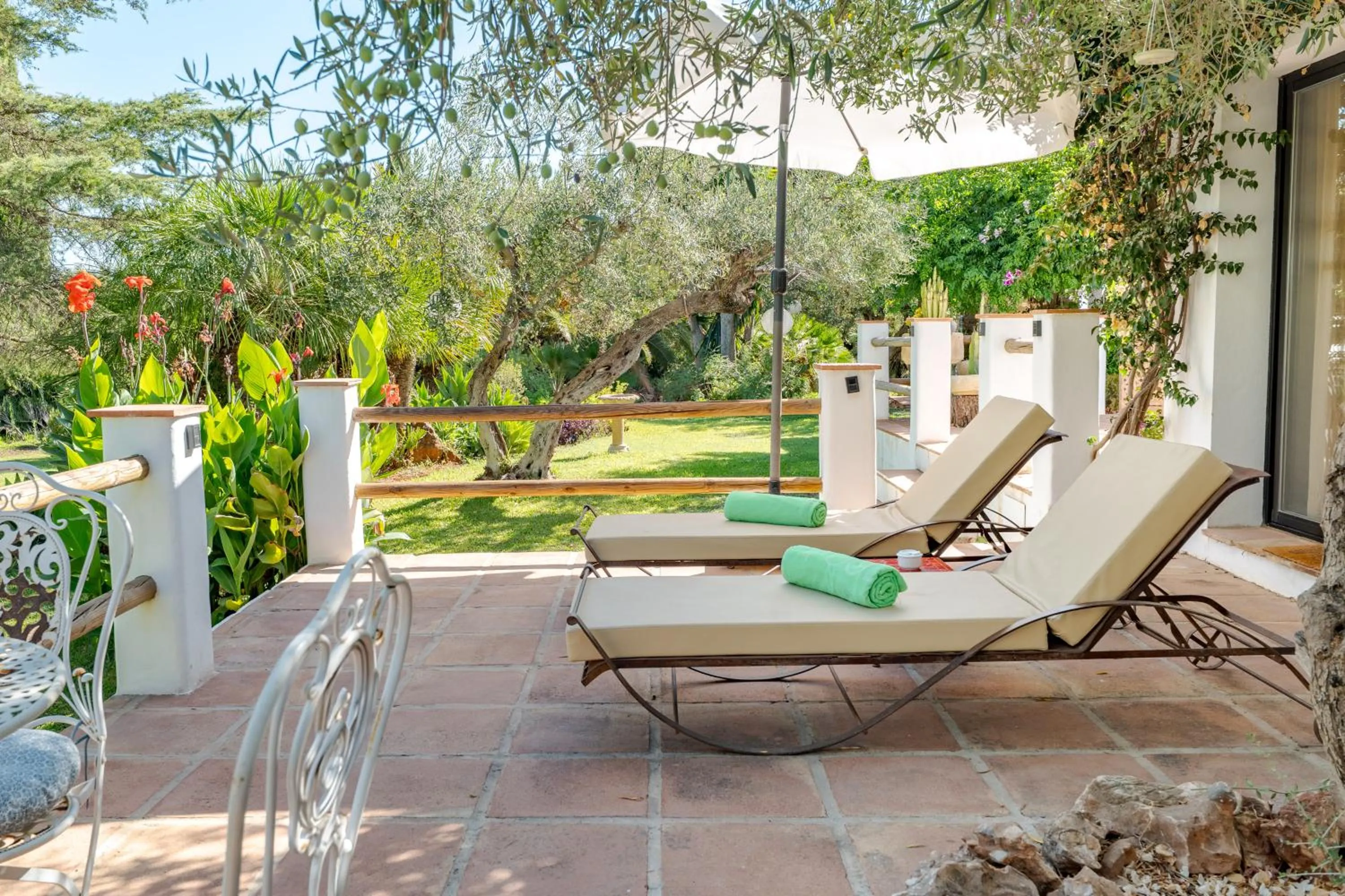 Roca Verde, Boutique Bed & Breakfast - Adults only