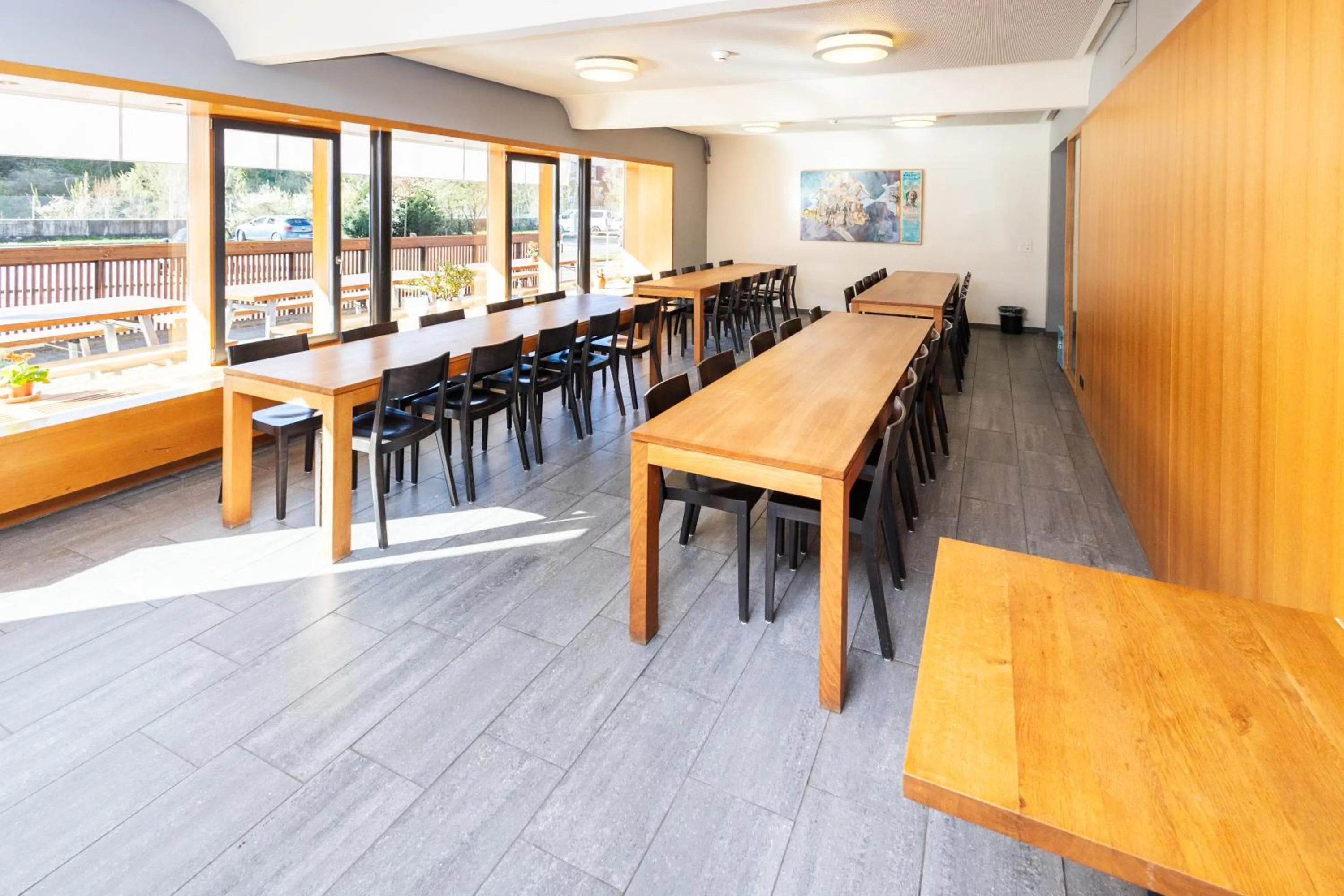 Restaurant/places to eat in Baden Youth Hostel