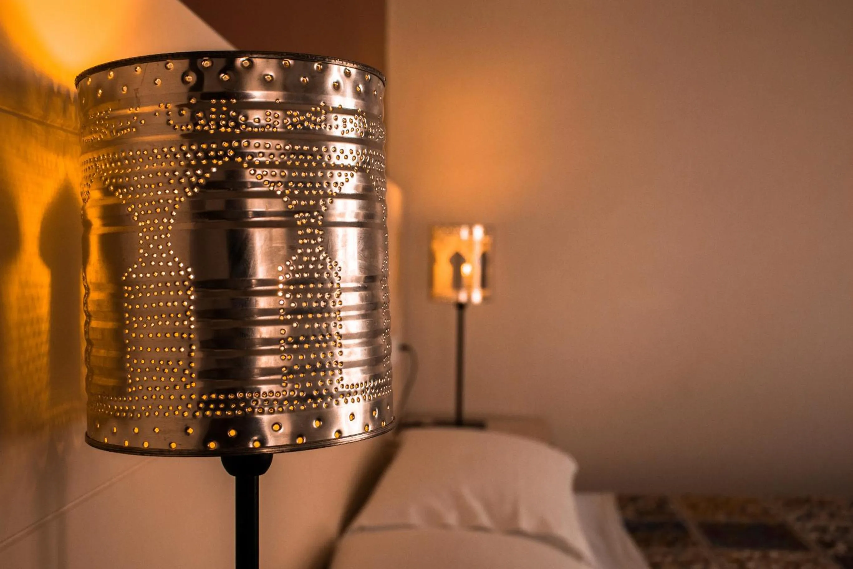 Decorative detail in Hostal San Vicente II