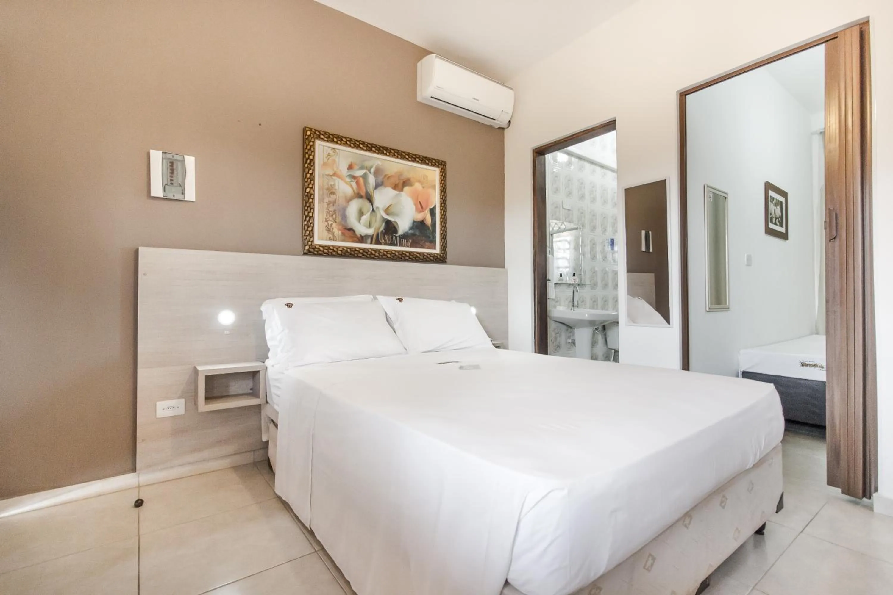 Bedroom, Bed in Hotel Pousada Paradise