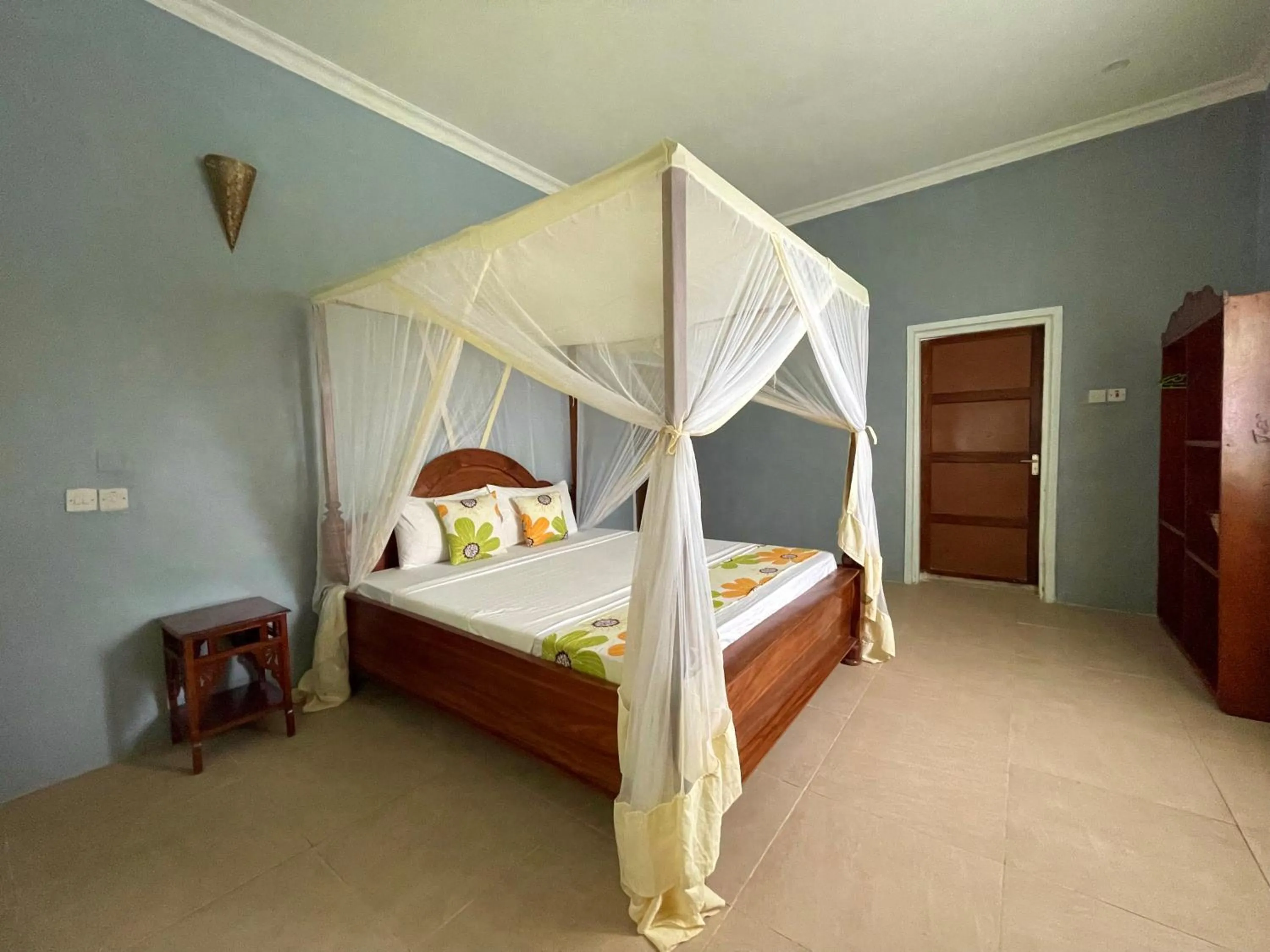 Bed in Green's Hostel Nungwi