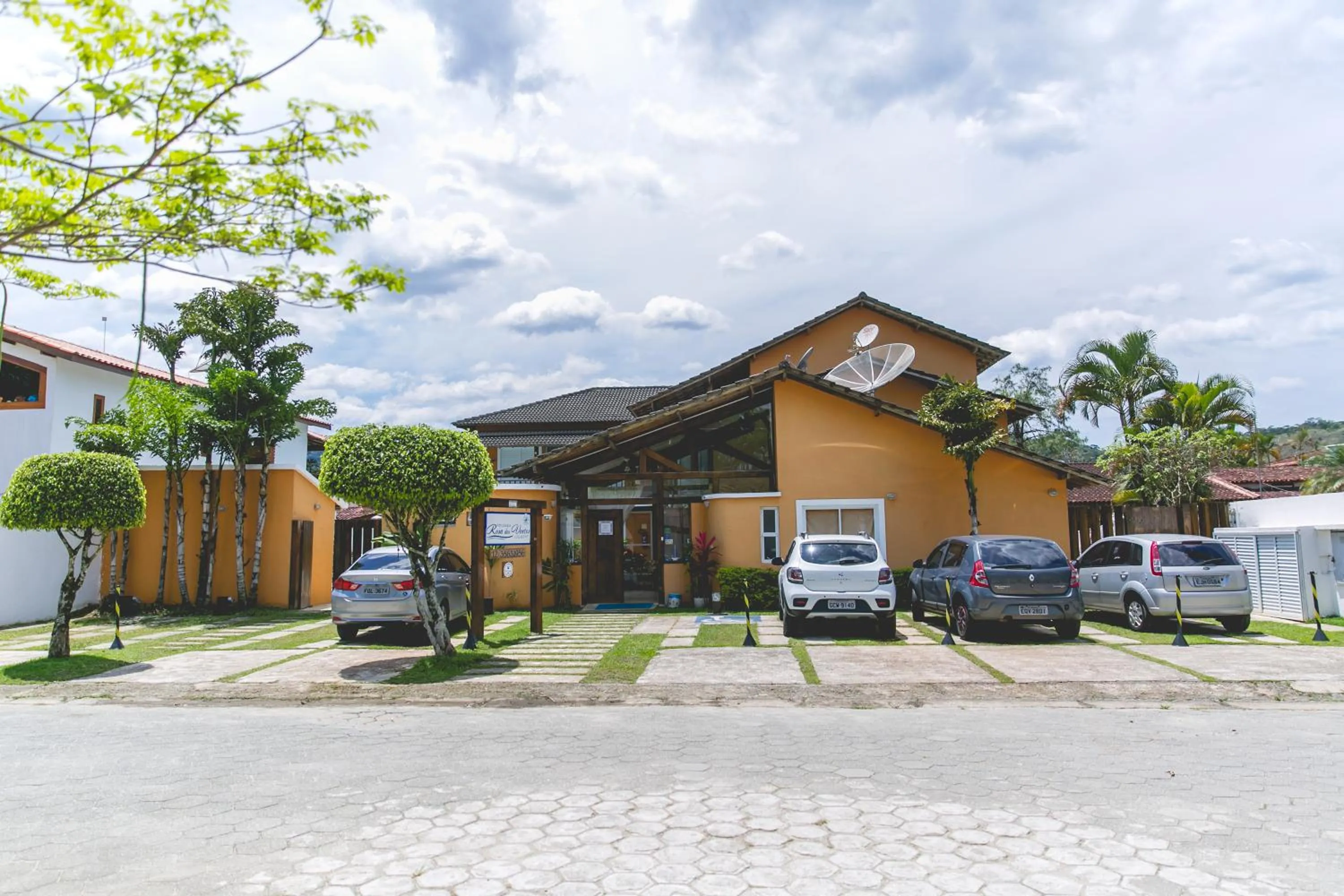Property building in Pousada Rosa dos Ventos Juquehy