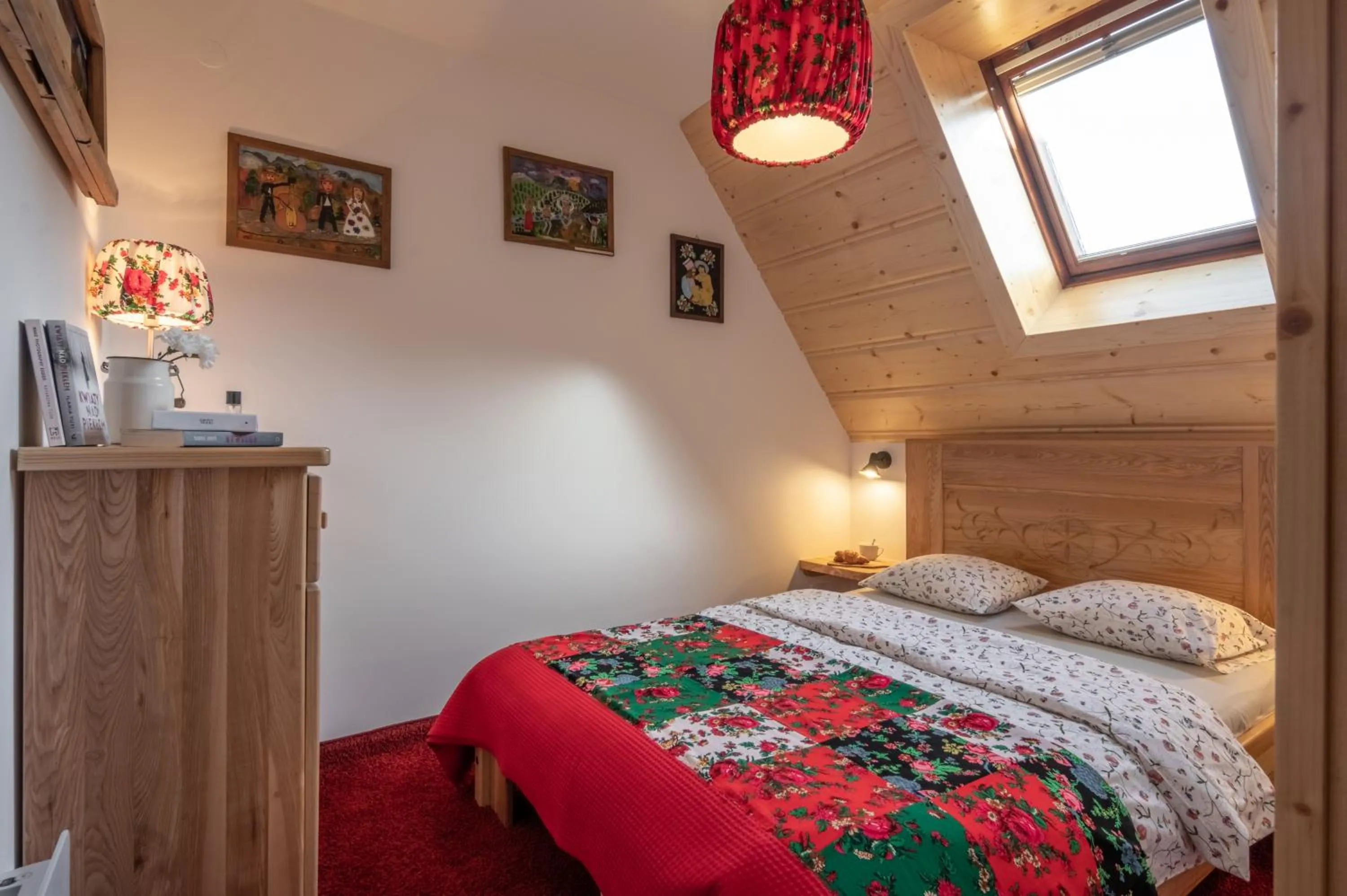 Bedroom, Bed in Czerwona Izba