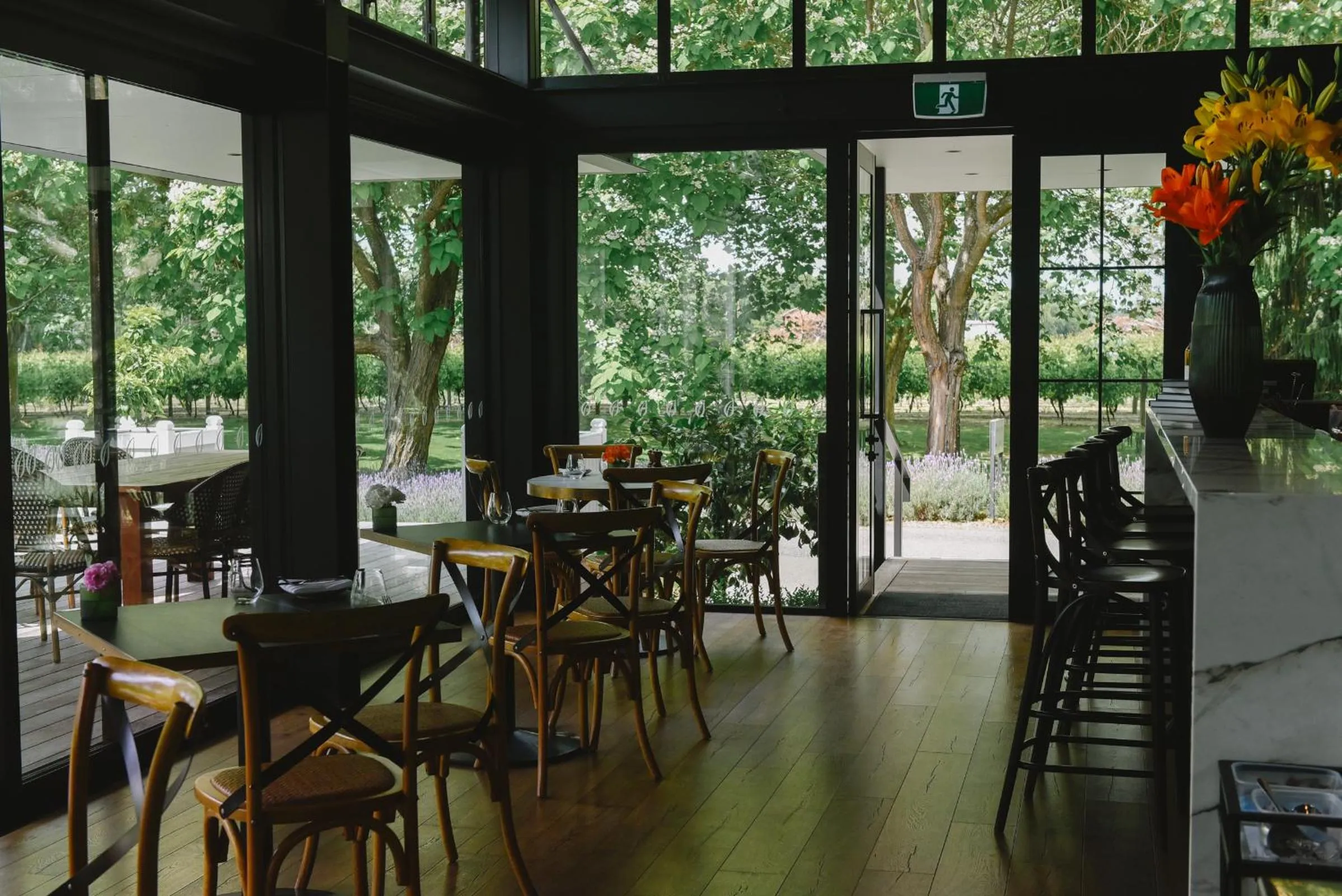 Restaurant/places to eat in The Marlborough