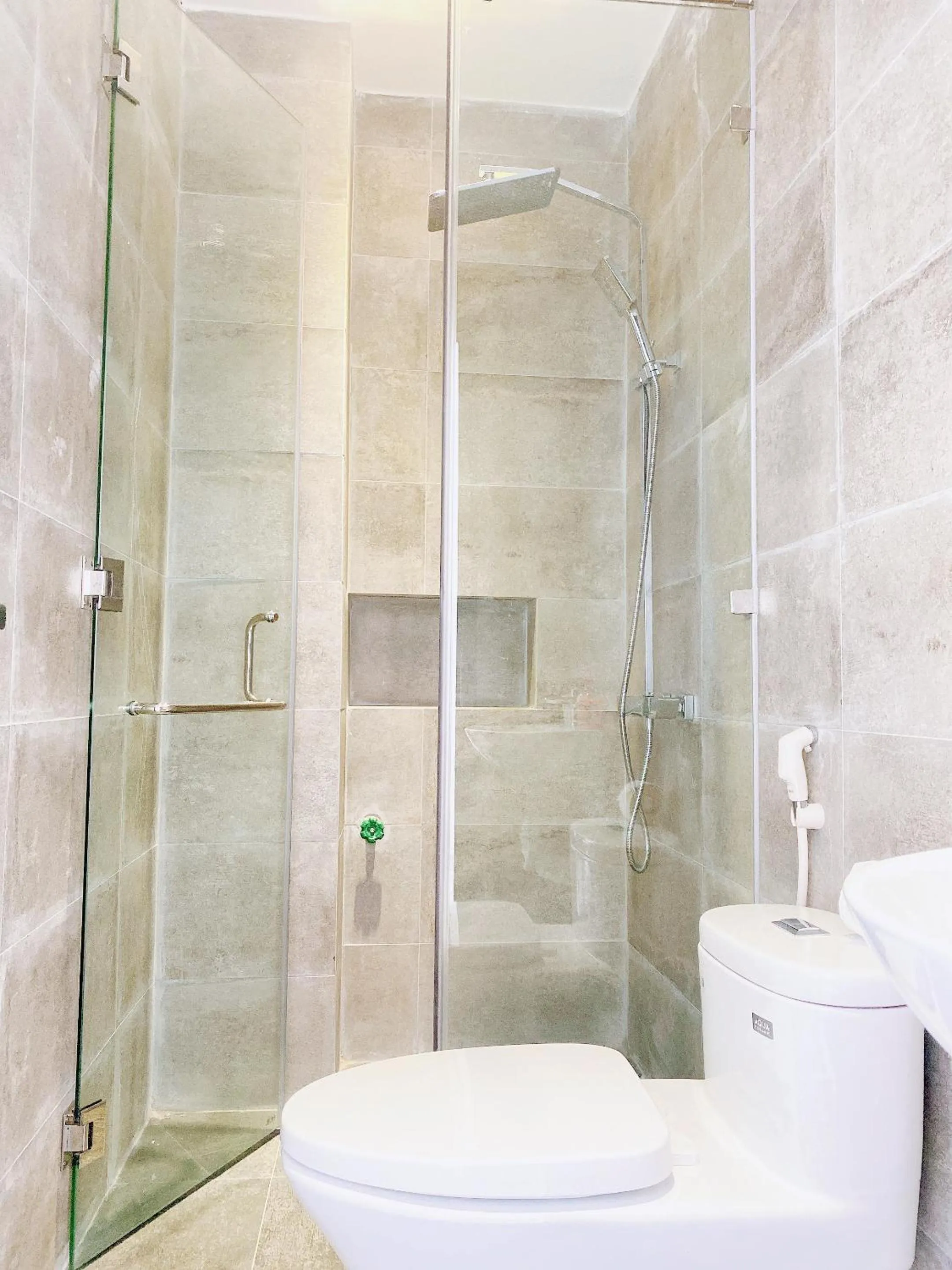 Shower in Light House Hostel