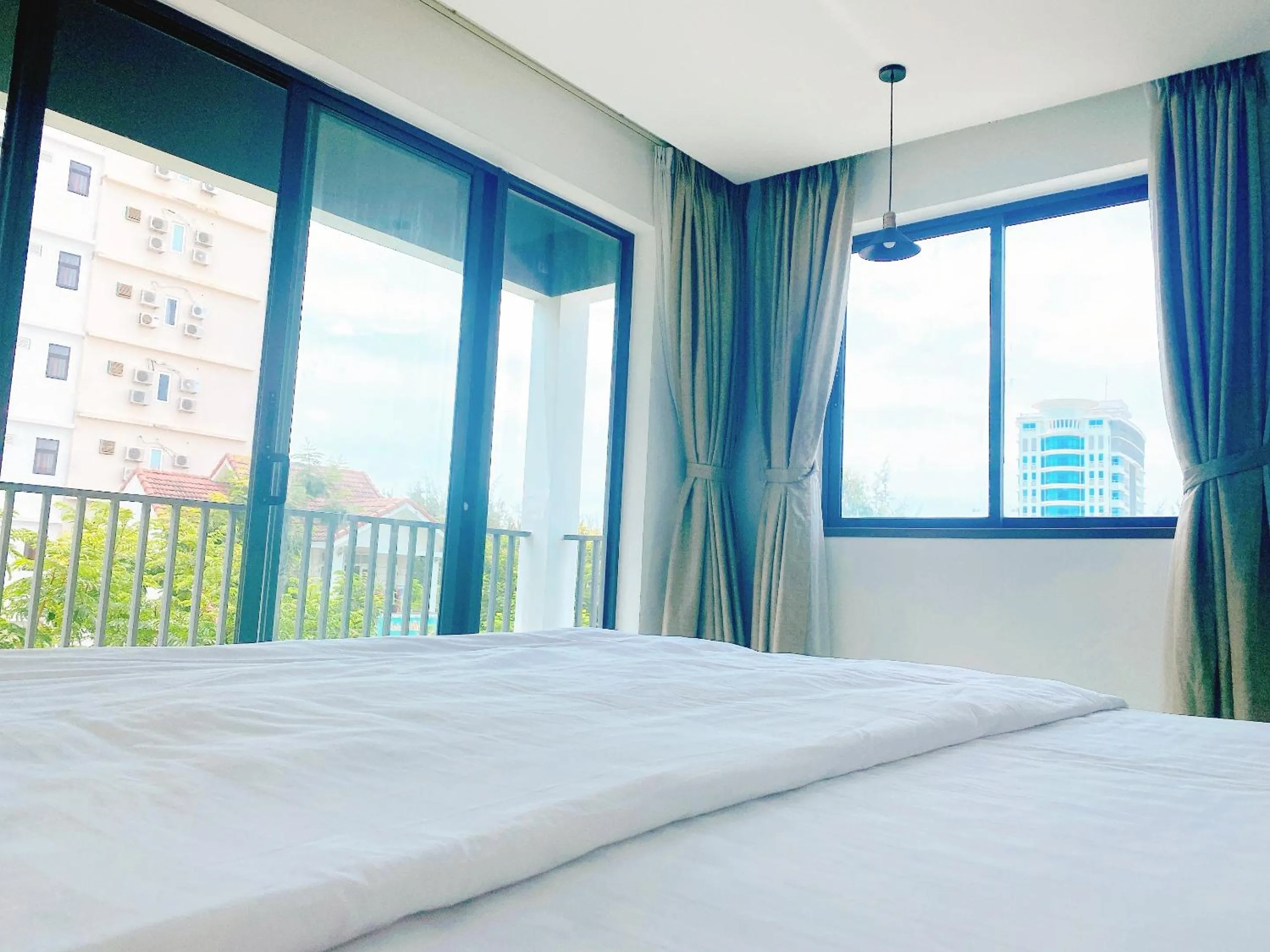 Photo of the whole room, Bed in Light House Hostel