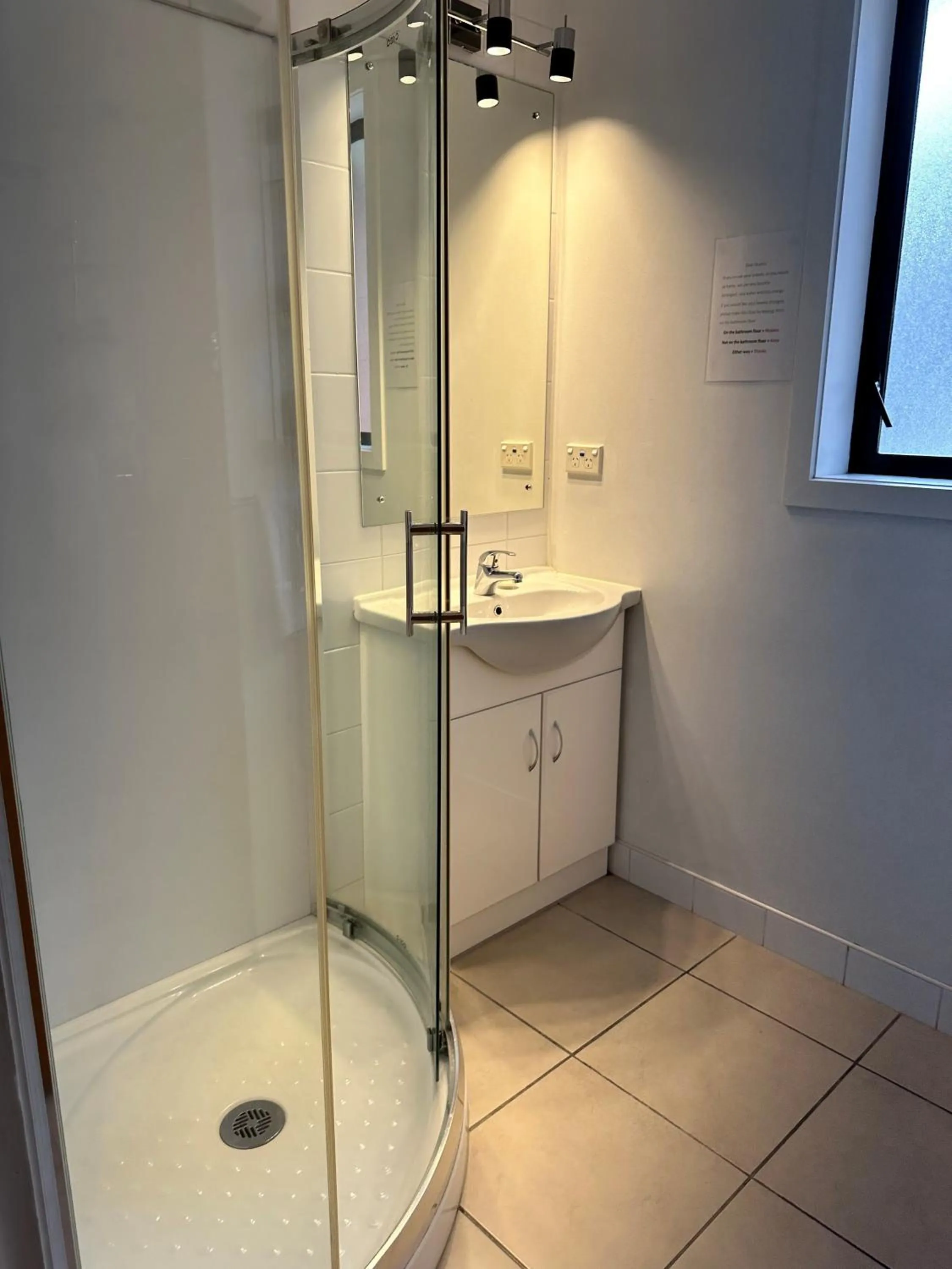 Bathroom in Owens Motel