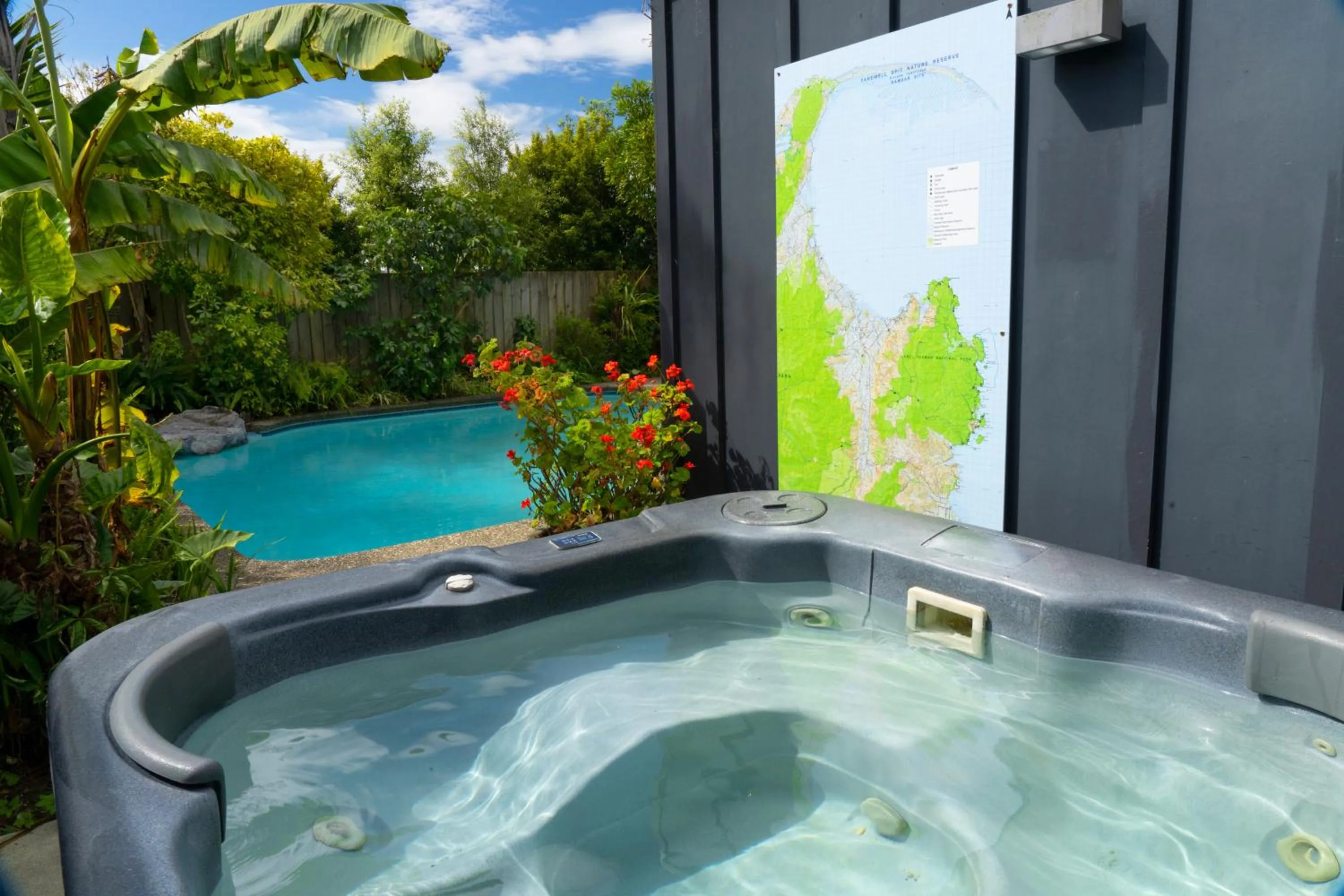 Hot Tub in Ratanui Lodge