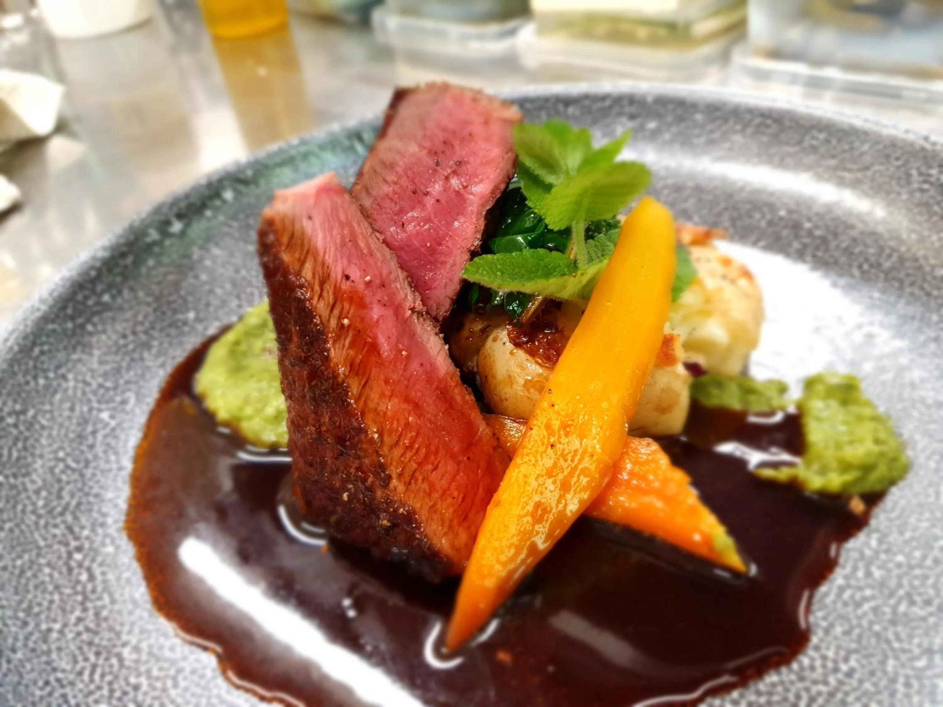 Restaurant/places to eat in Ratanui Lodge