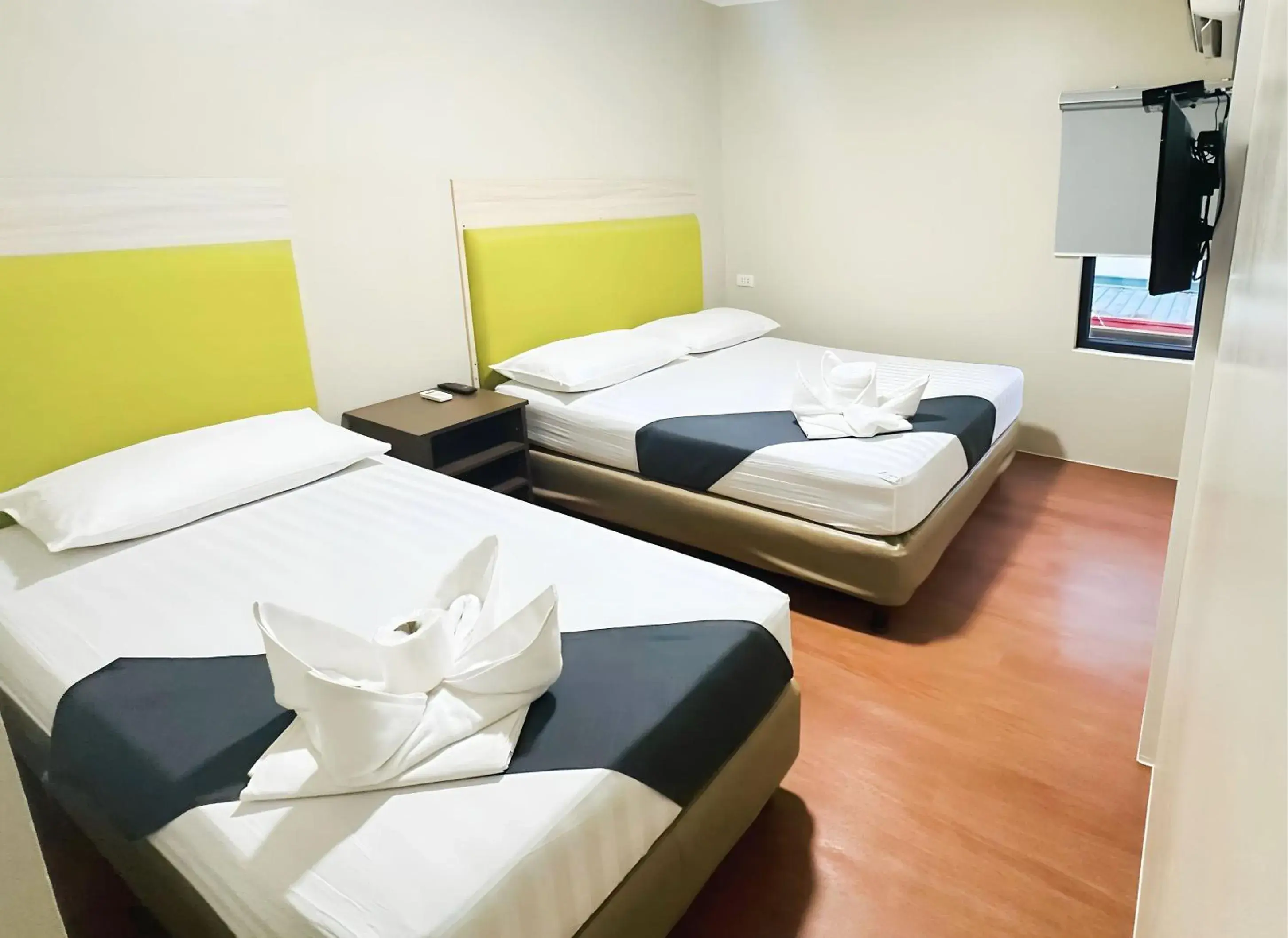 Bed in DG Budget Hotel Salem Bed in DG Budget Hotel Salem