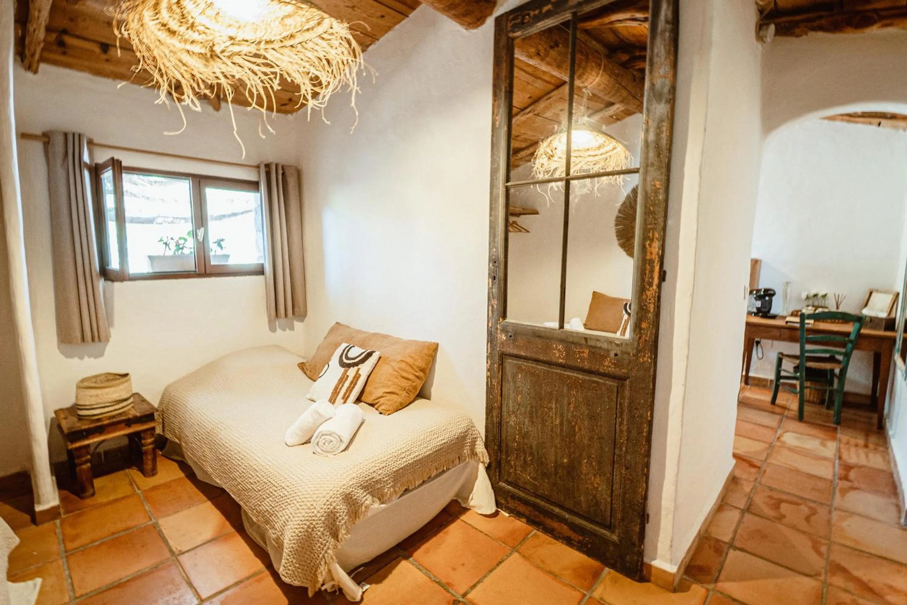 Photo of the whole room, Bed in Ranch Campo Palombaggia