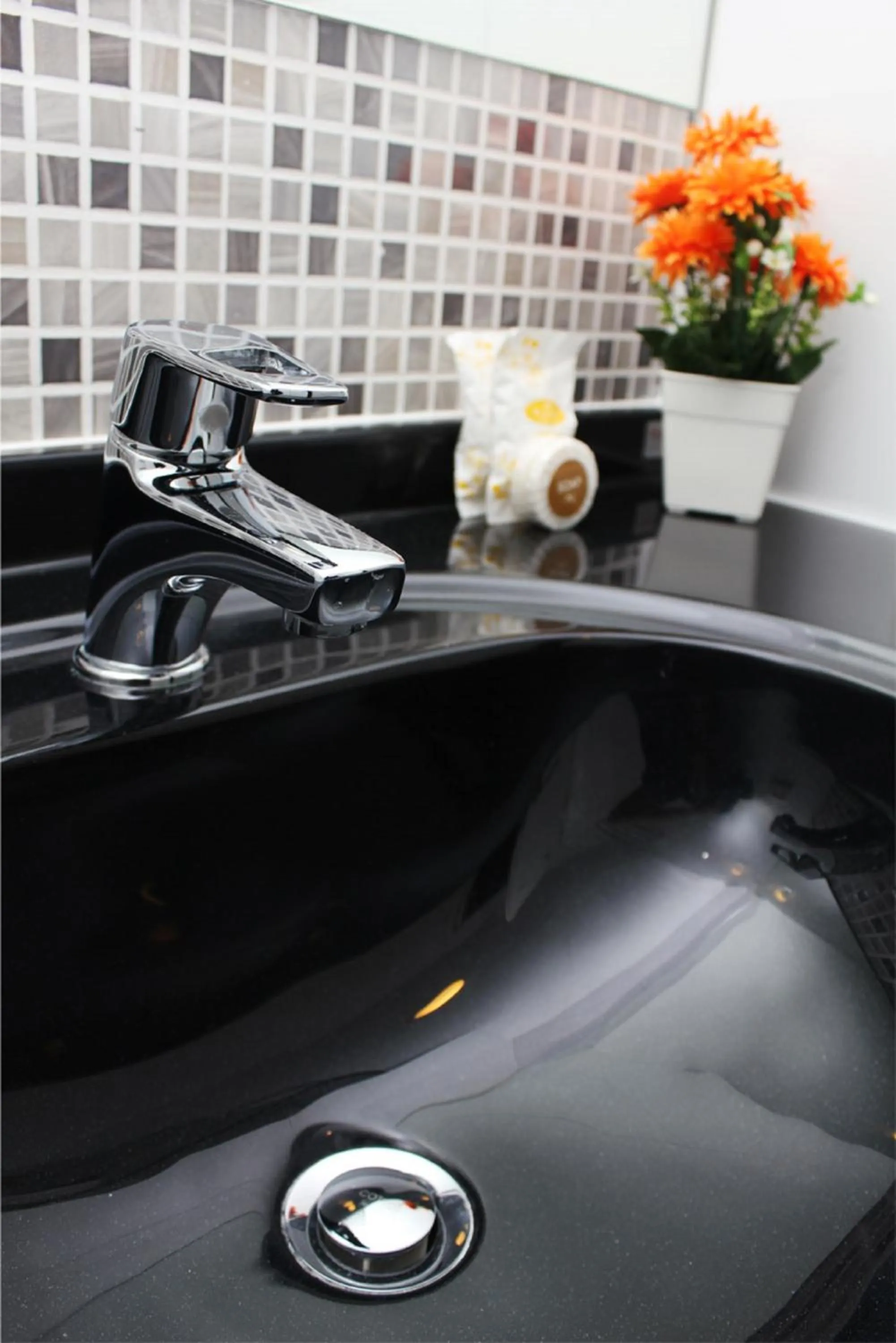 Bathroom in Simplitel