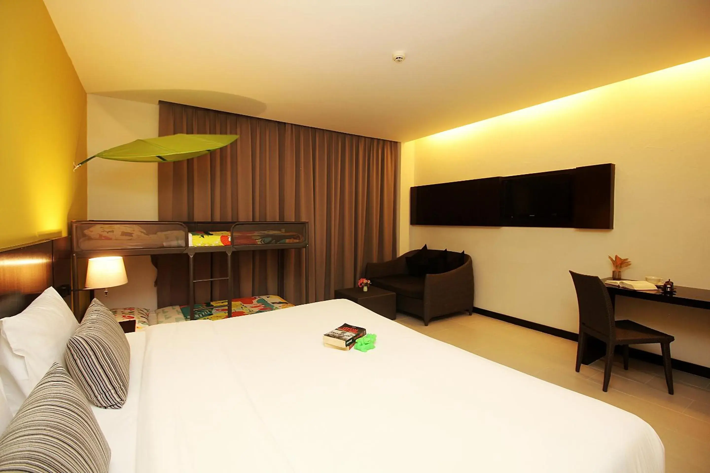 Bedroom, Bed in Simplitel Bedroom, Bed in Simplitel