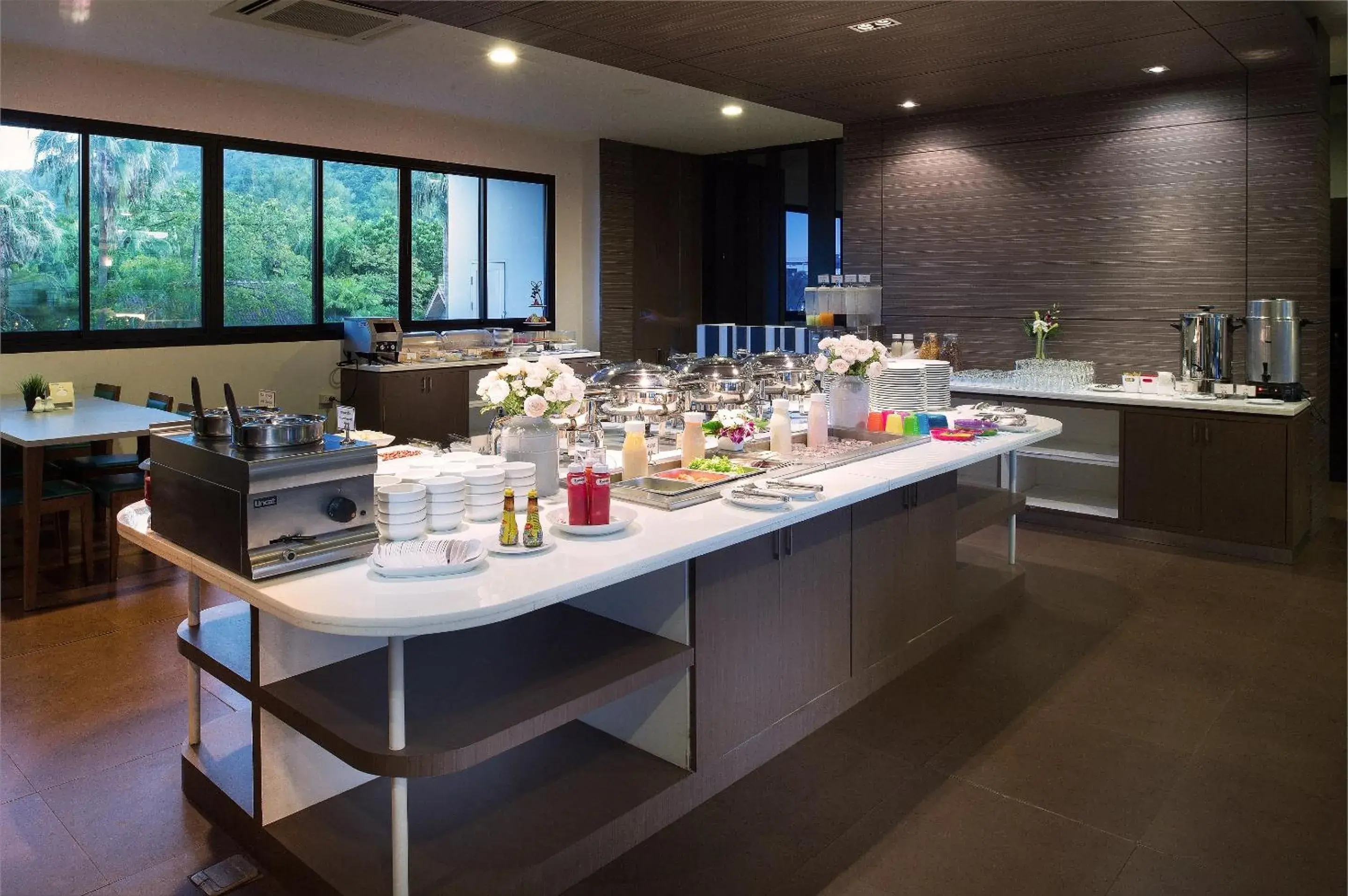 Restaurant/places to eat in Simplitel Restaurant/places to eat in Simplitel