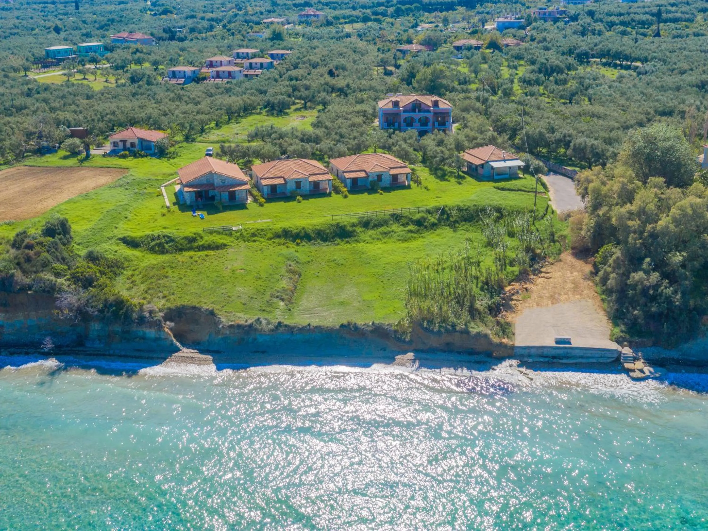 Bird's eye view in Kavos Psarou Studios & Apartments