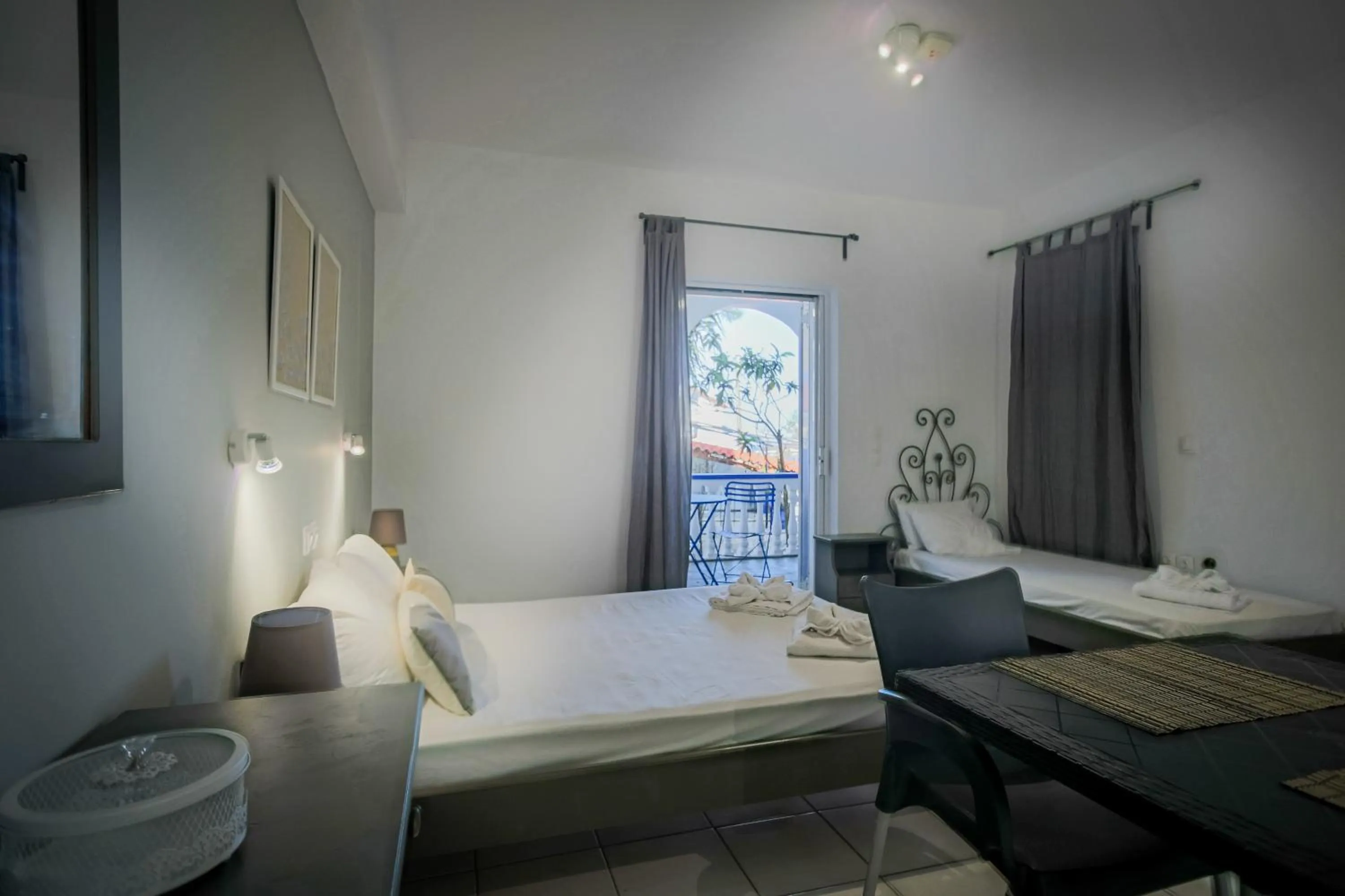 Bedroom in Velendzas Holidays