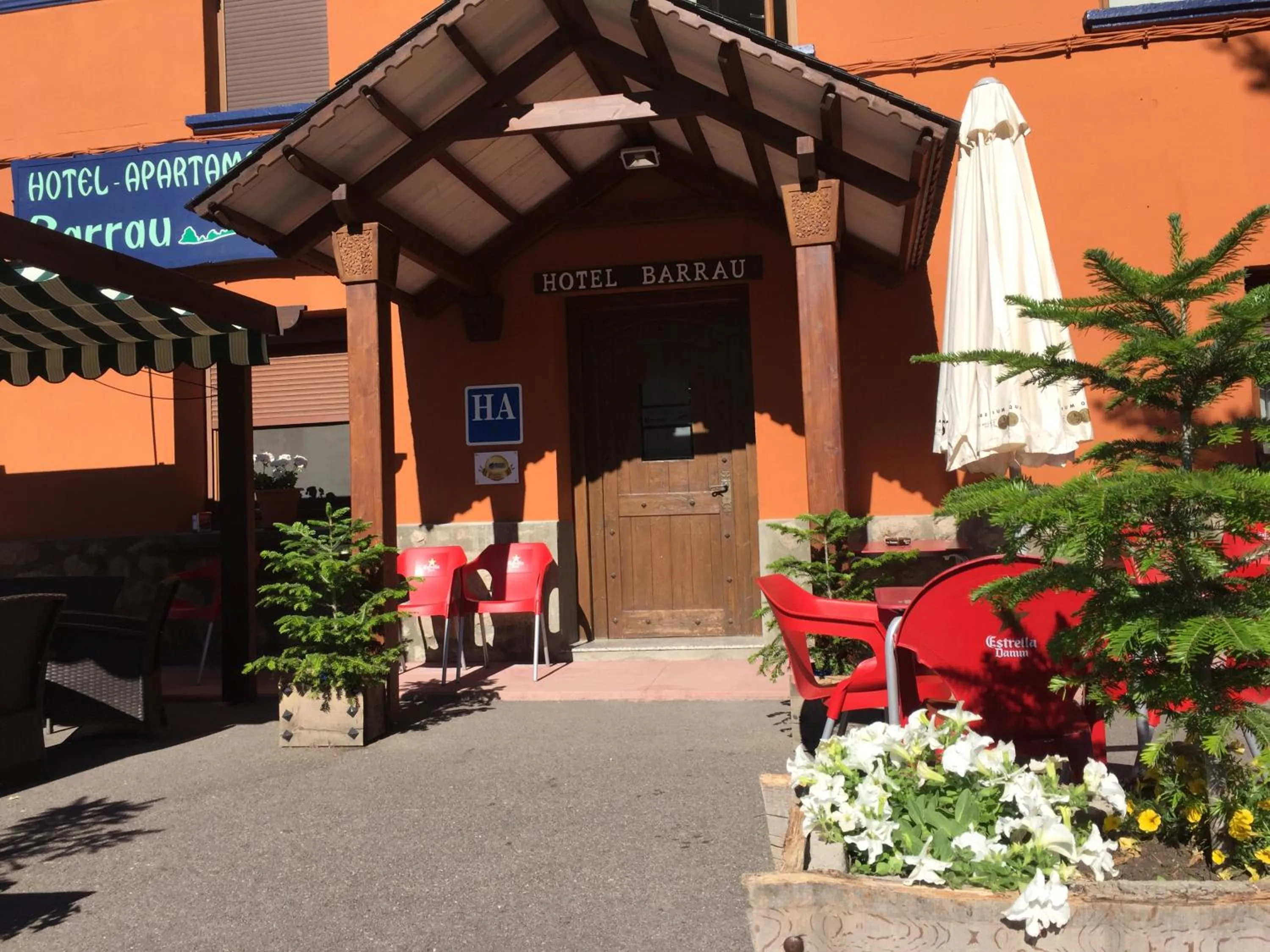 Lobby or reception in Hotel Apartamentos Barrau