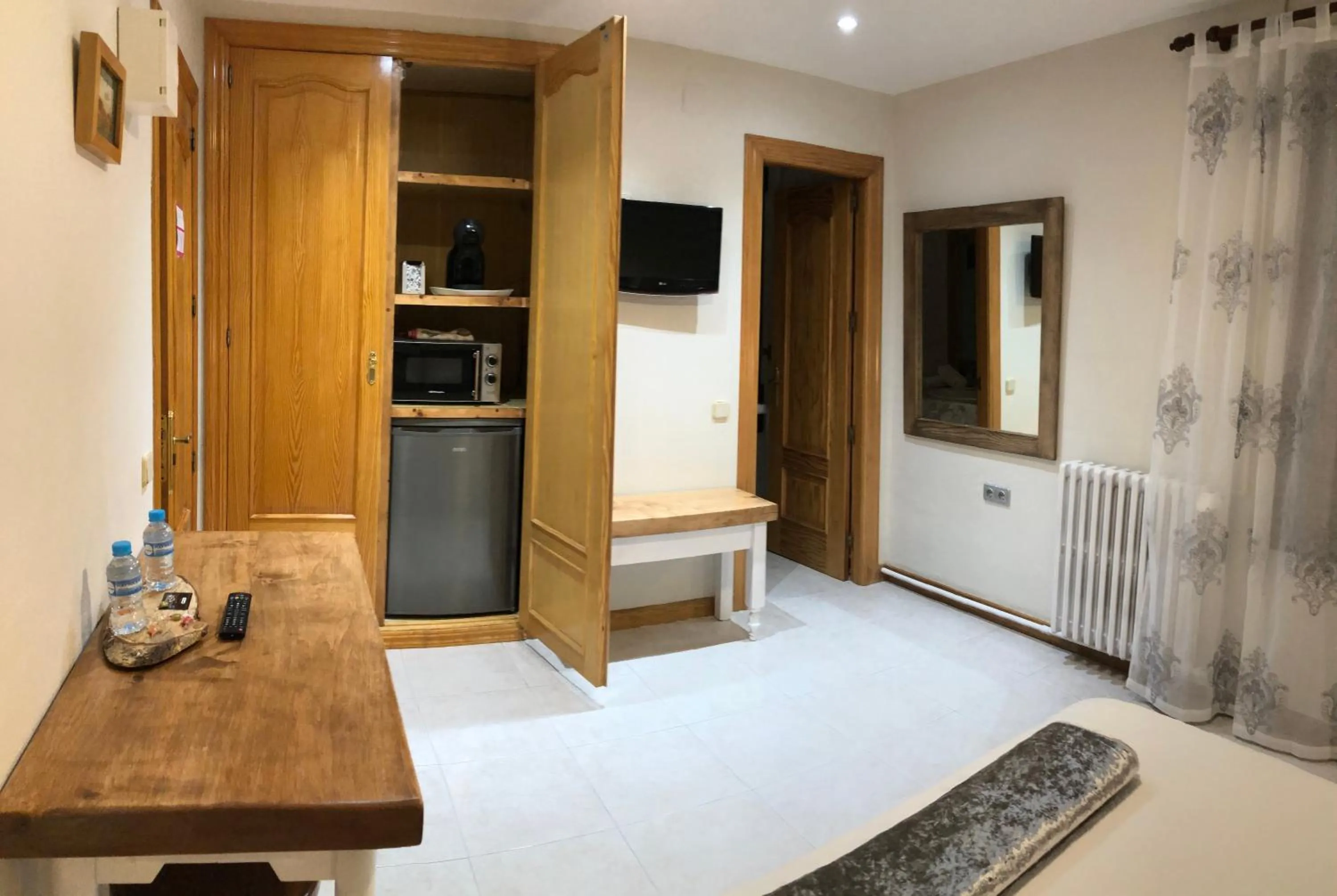 Decorative detail in Hotel Apartamentos Barrau