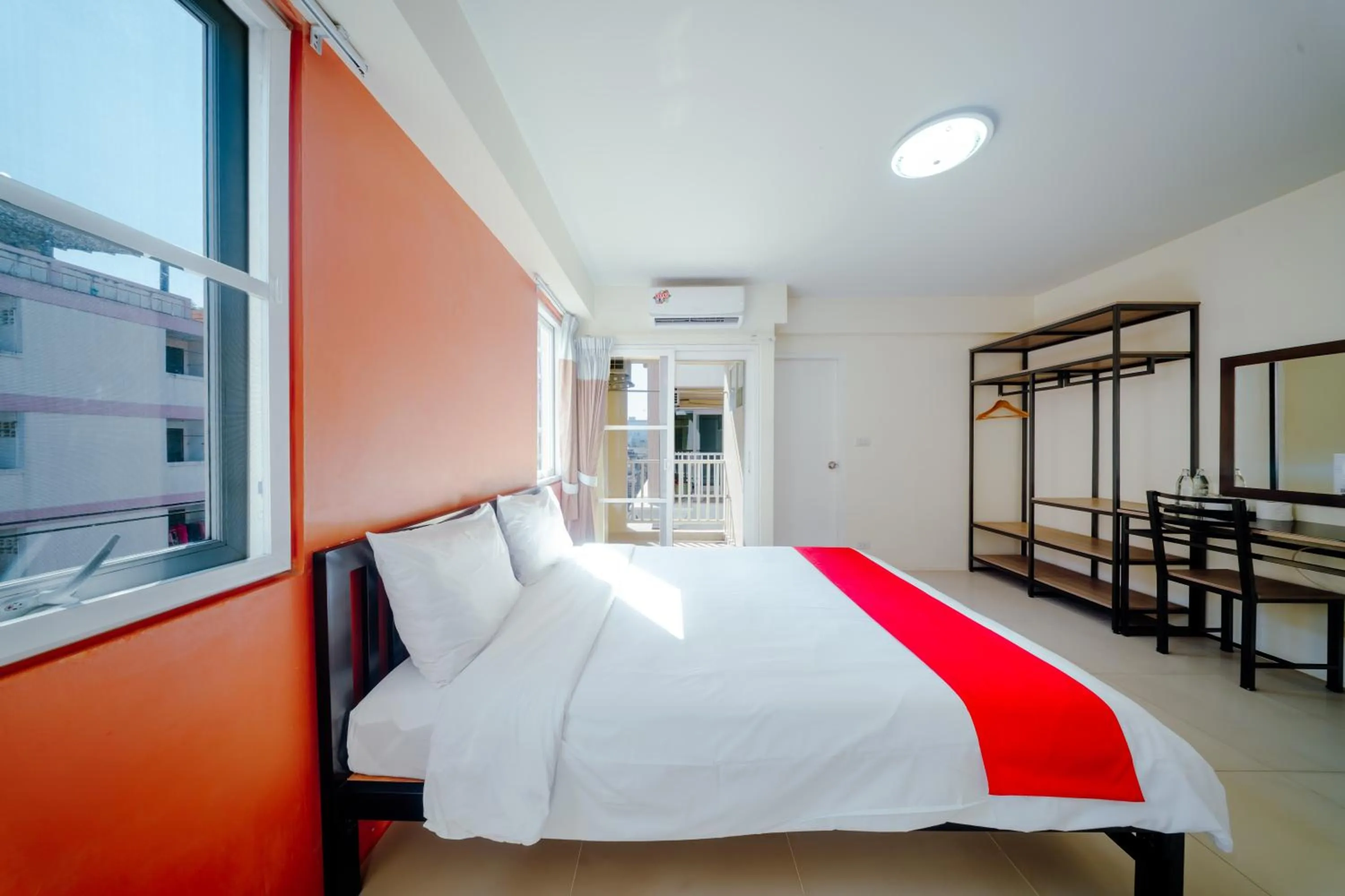 Bedroom, Bed in Salin Home Hotel Ramkhamhaeng