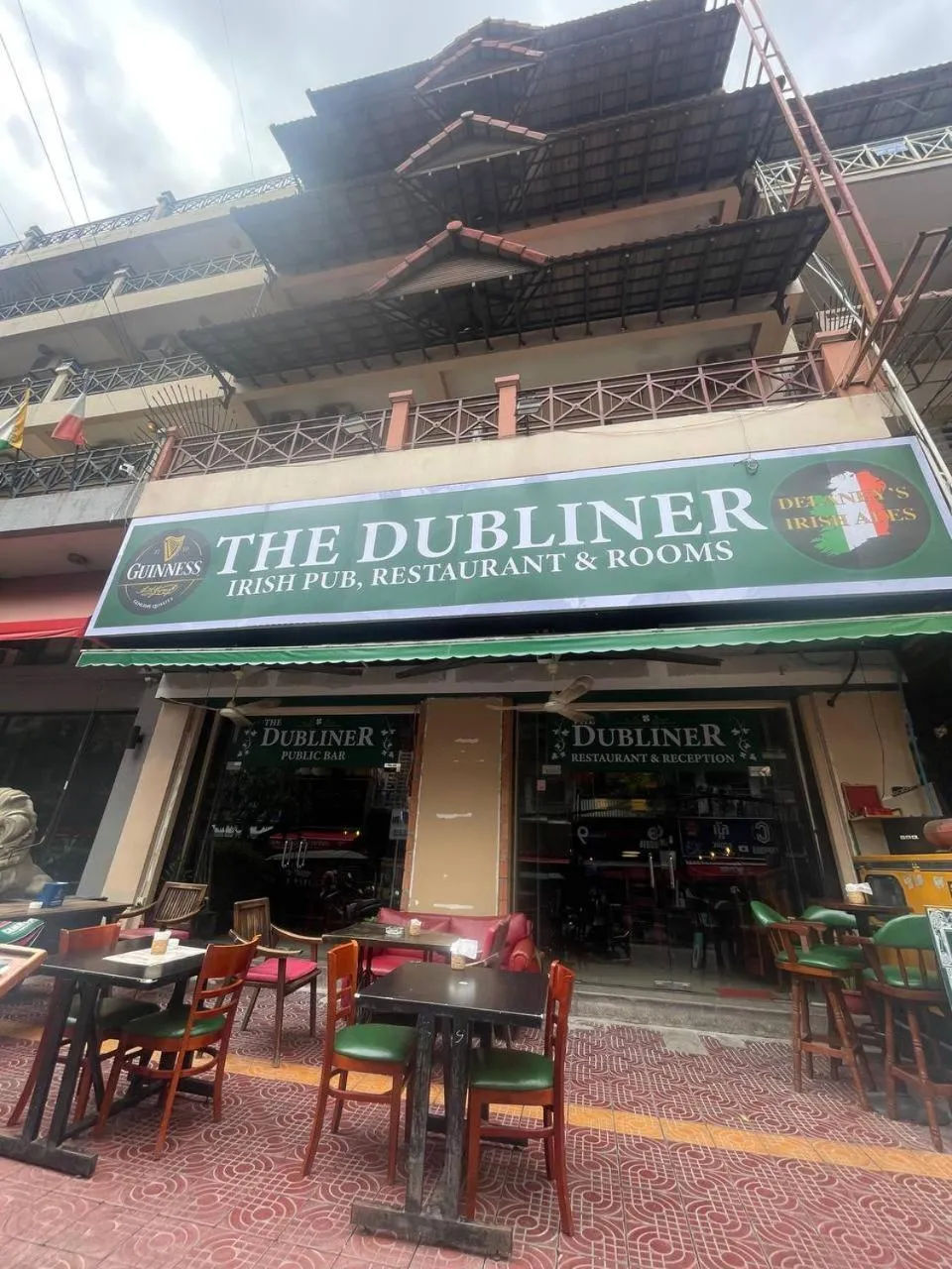 Property building in The Dubliner Inn